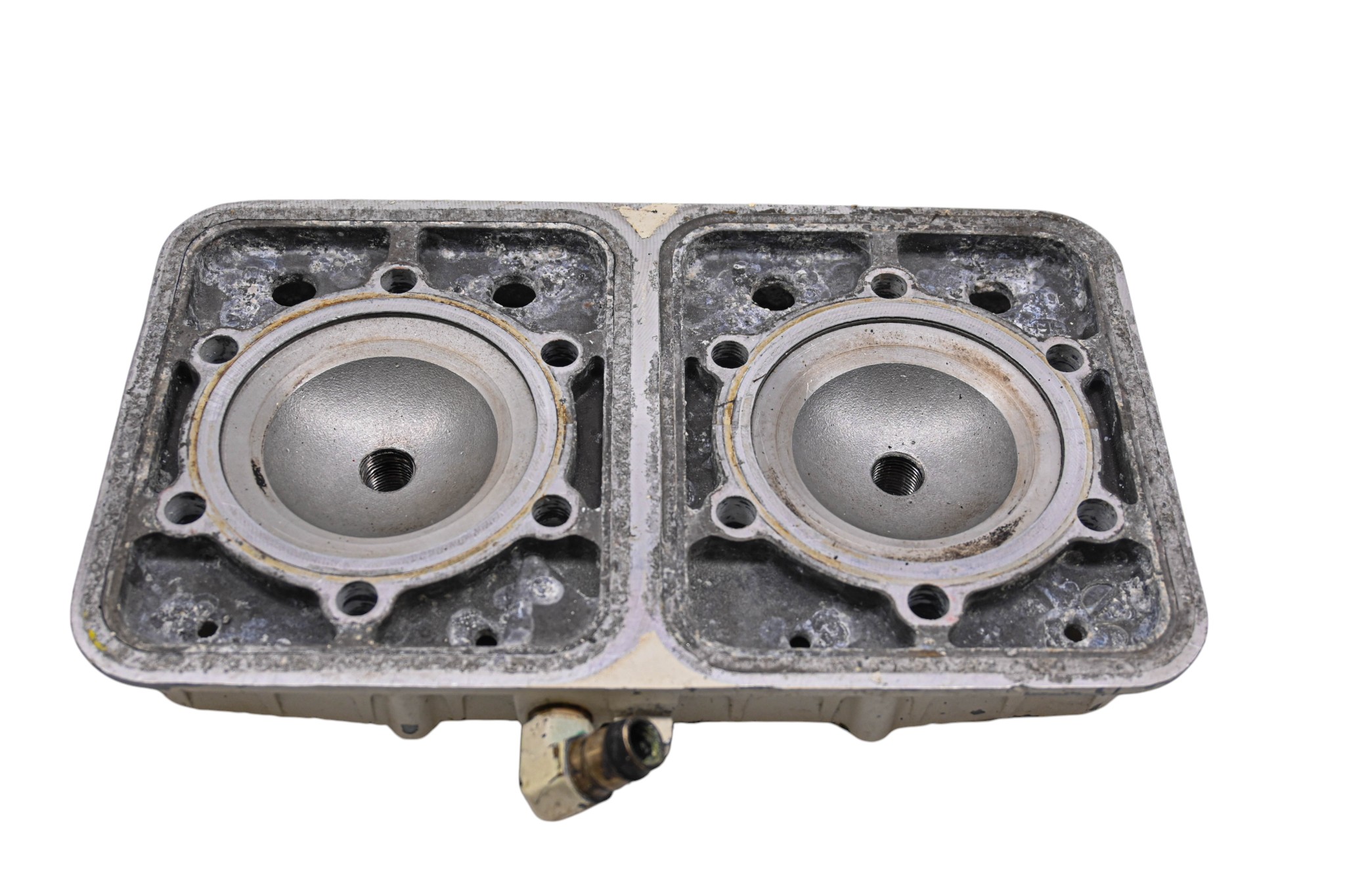 96 Sea-Doo GTS Cylinder Head Bombardier