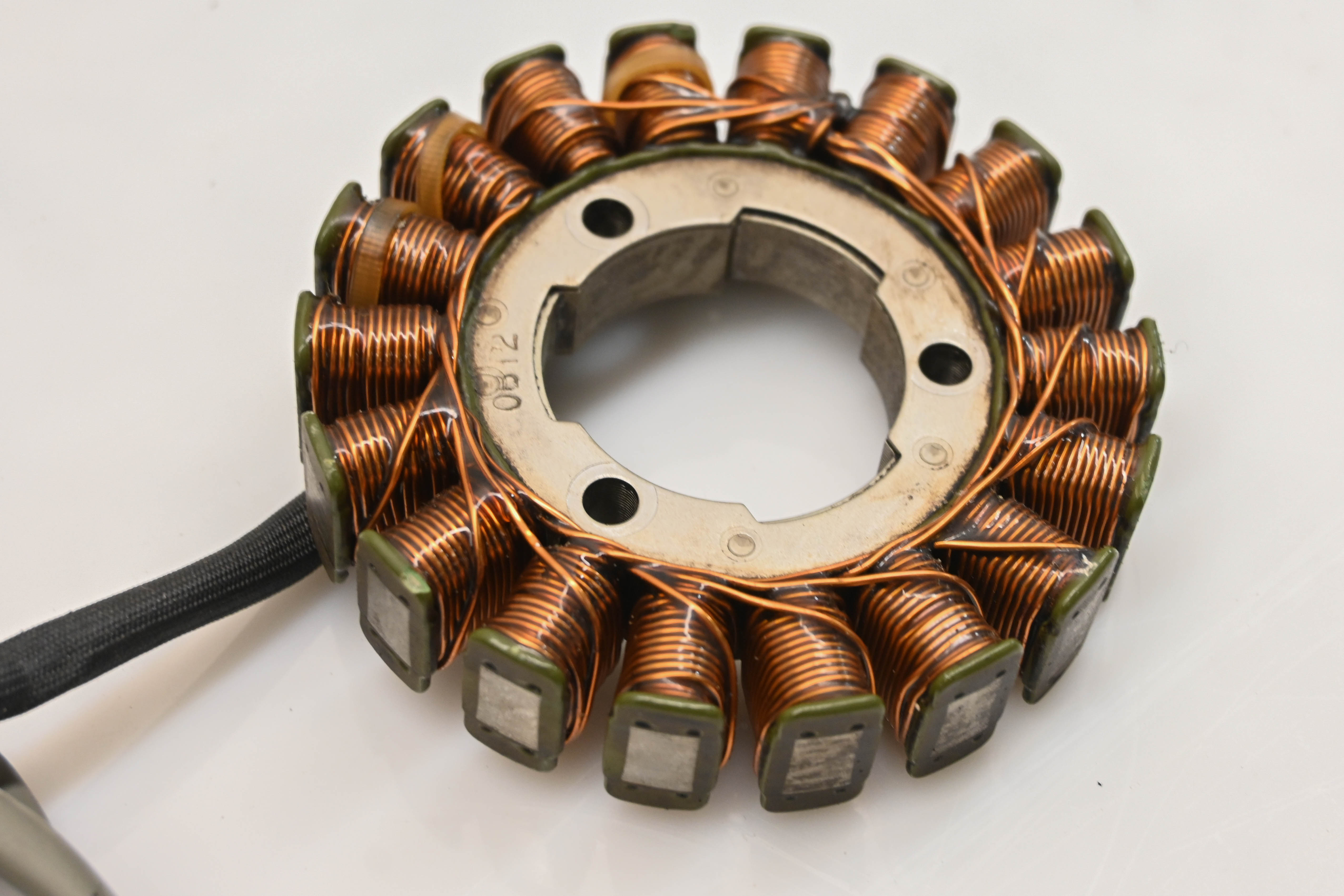 10 Kawasaki Ultra 260X Stator