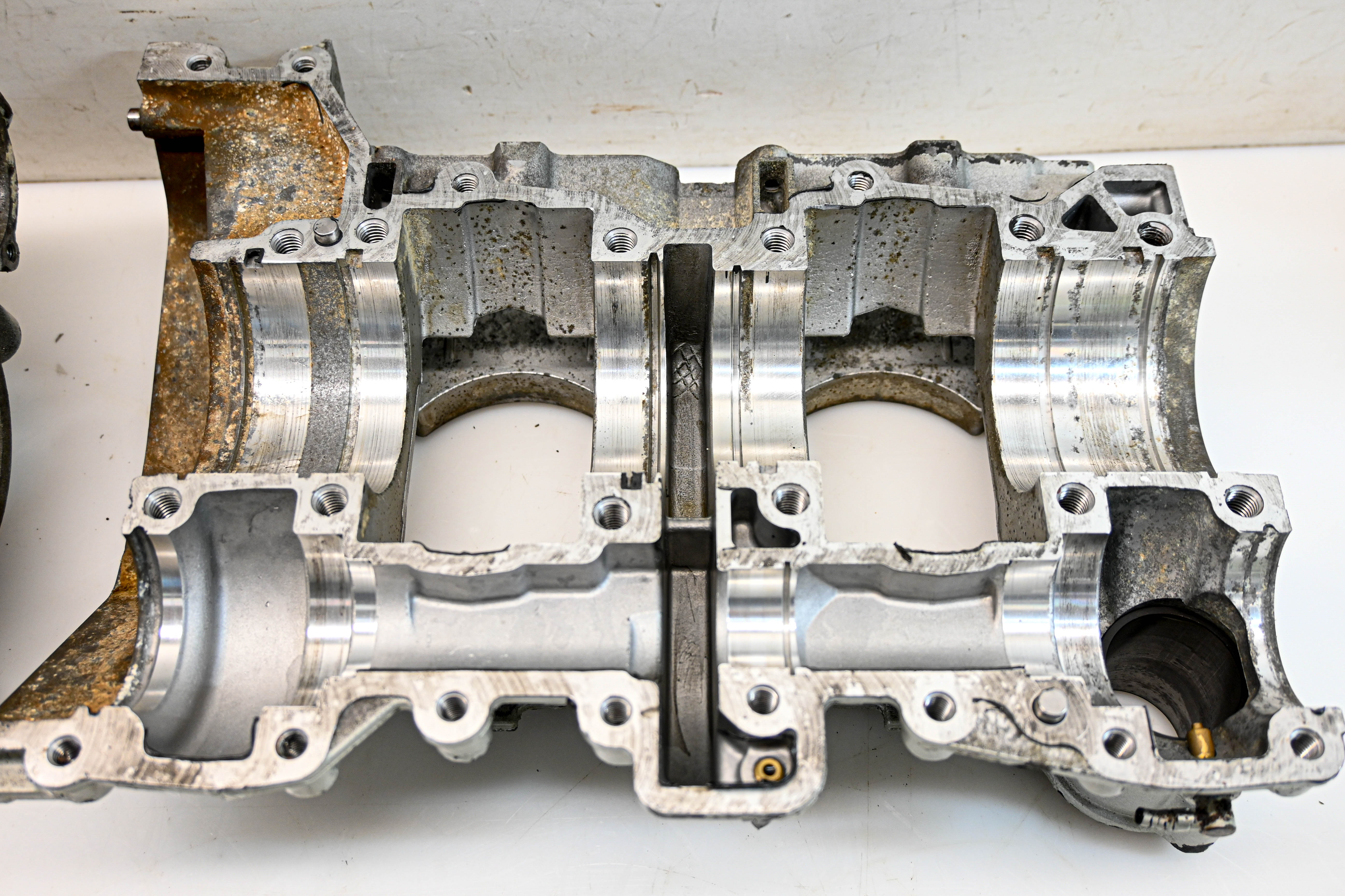 03 Sea-Doo GTX DI Crankcase Center Crank Case