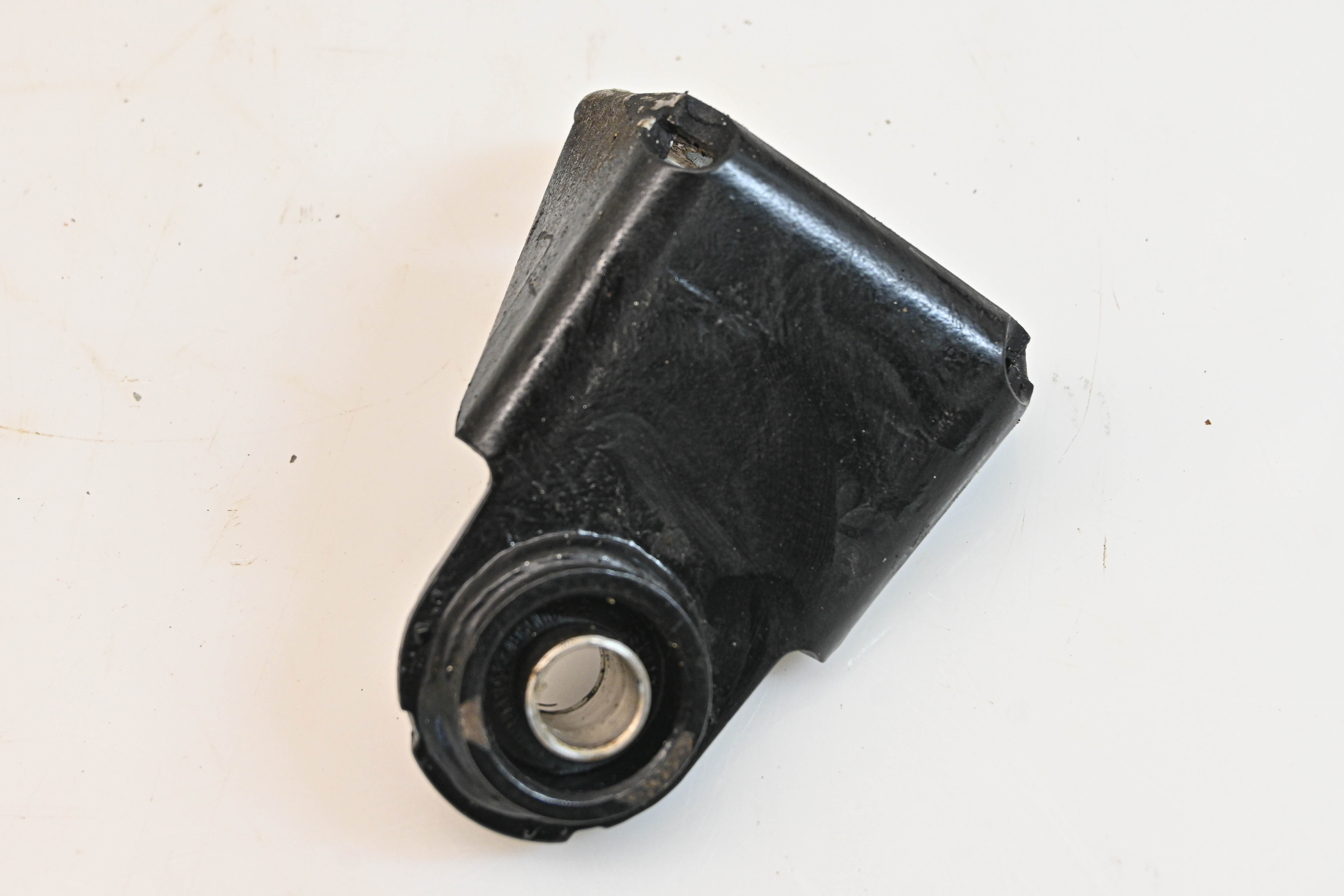 03 Sea-Doo GTX DI Pipe Support Bracket Mount