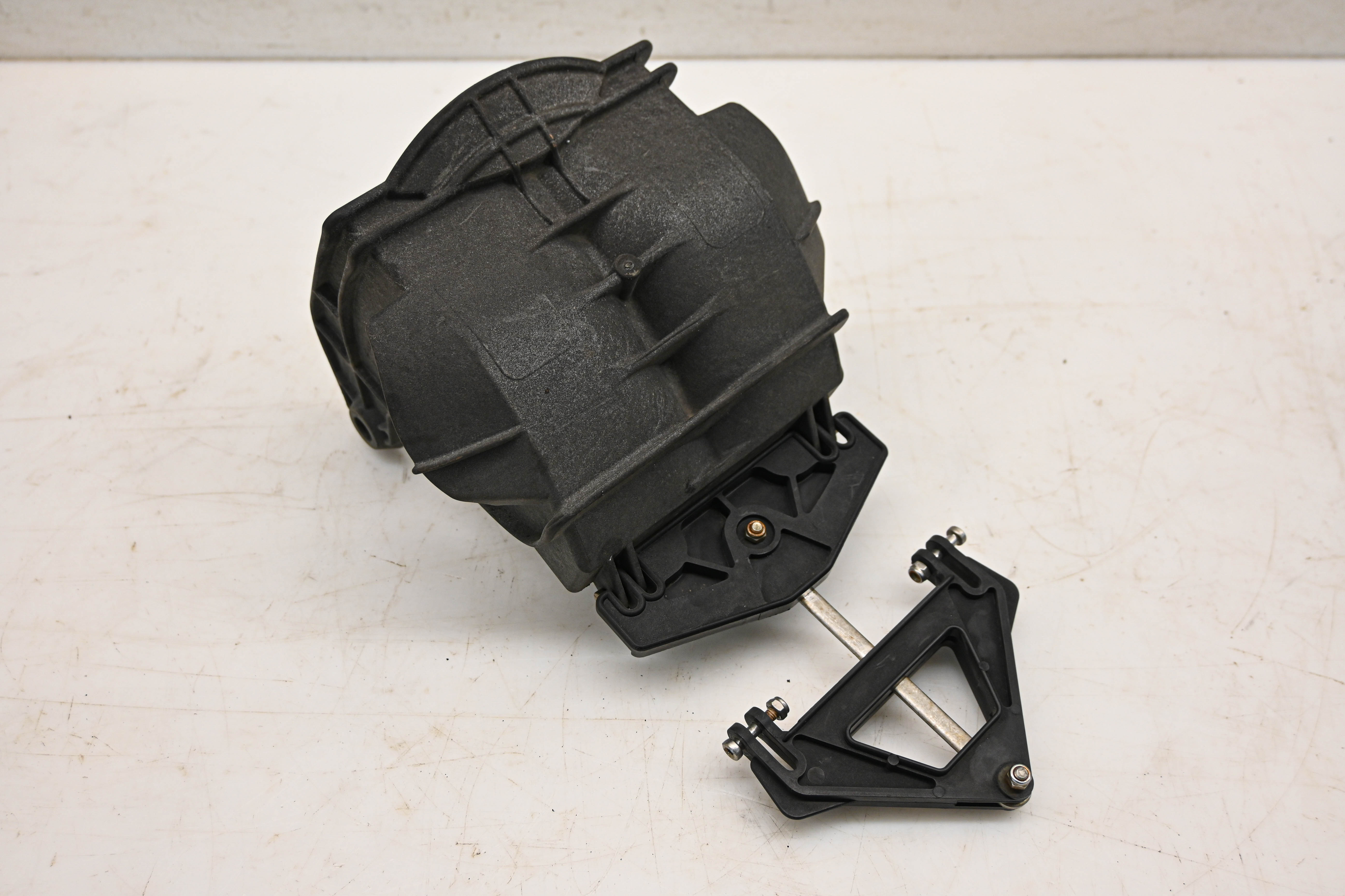 03 Sea-Doo GTX DI Reverse Gate & Bracket