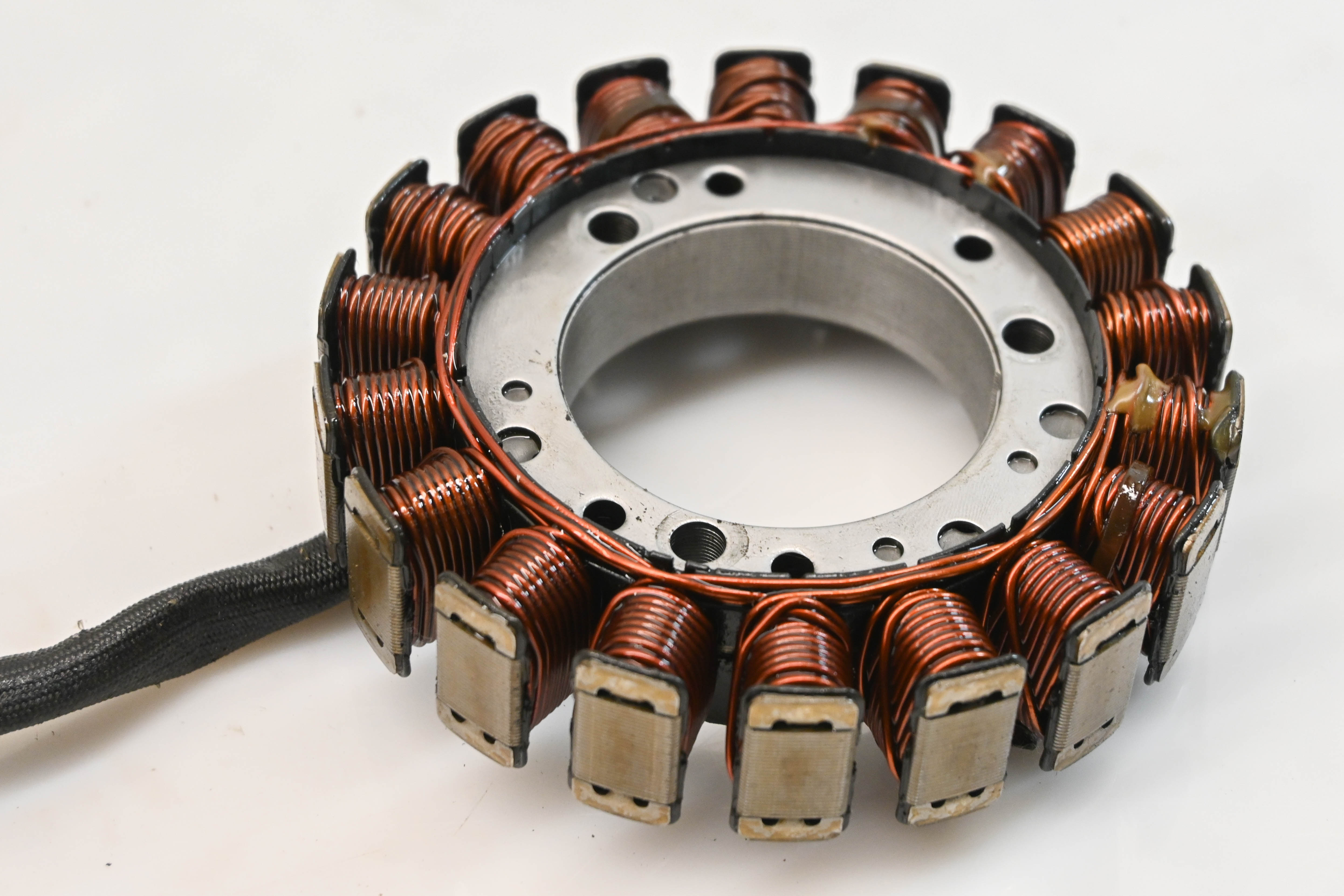03 Suzuki Vinson 500 4x4 Stator LTA500F