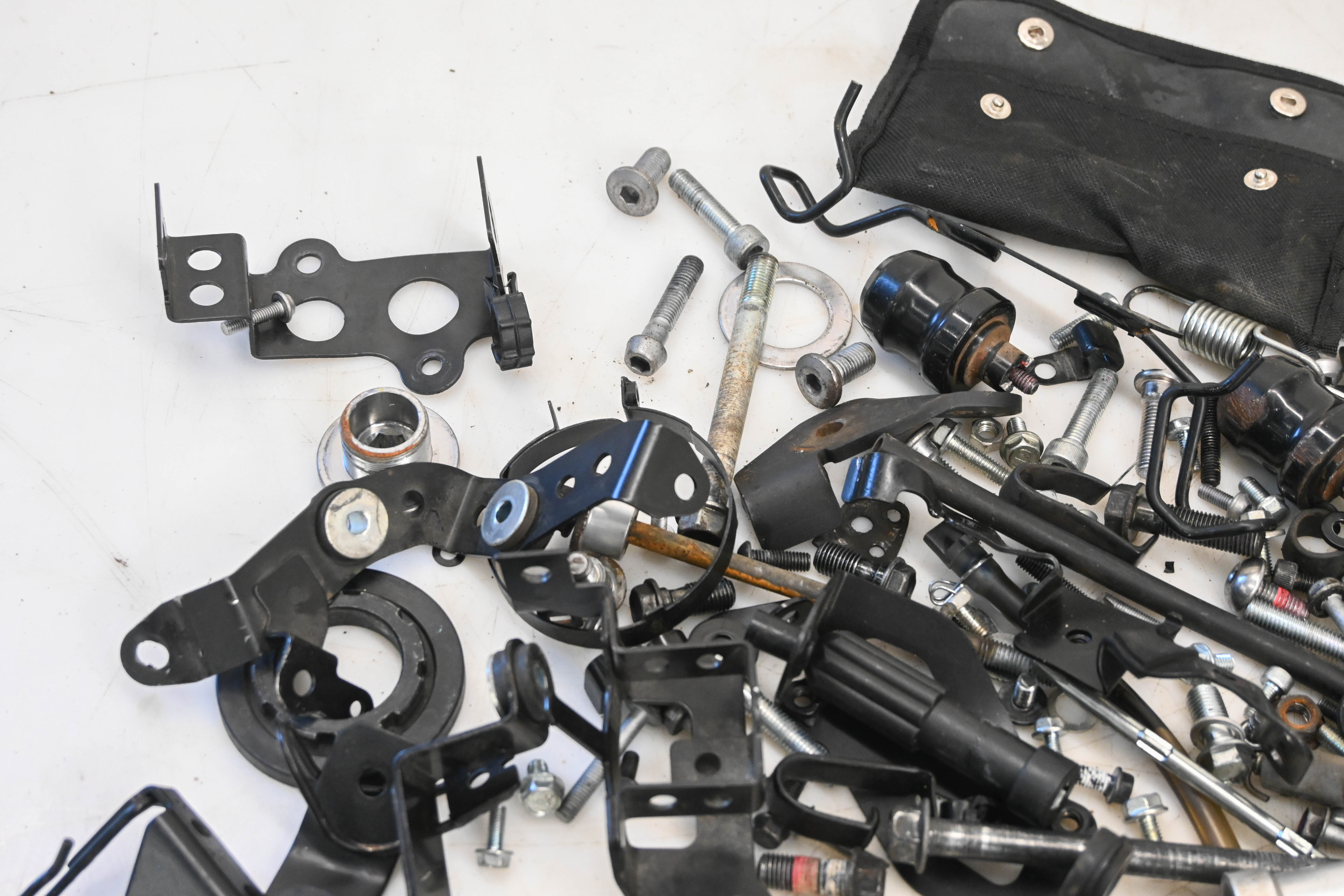 21 Kawasaki Ninja 650 Hardware Set Nuts & Bolts EX650
