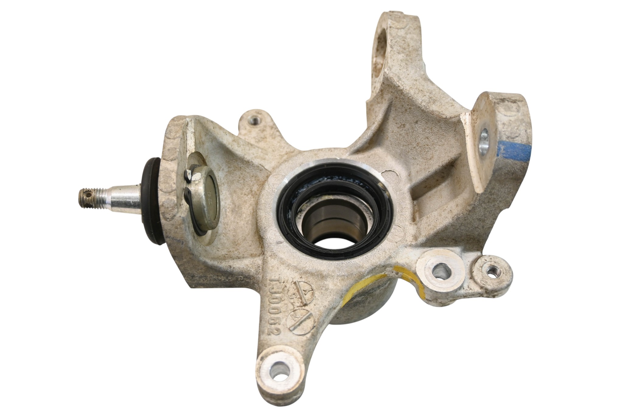17 Suzuki King Quad 750 AXi 4x4 Front Left Spindle Knuckle