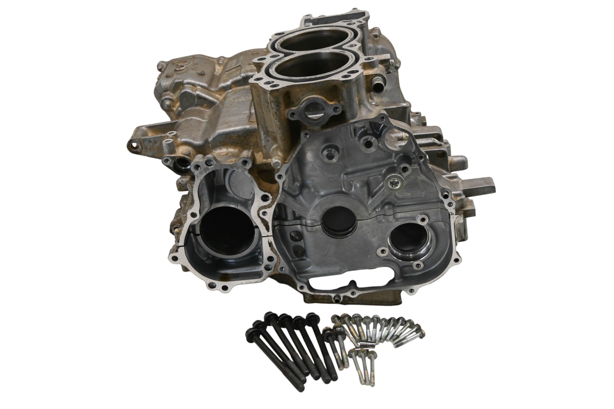 19 Honda Talon 1000R Crankcase Center Crank Case & Cylinders