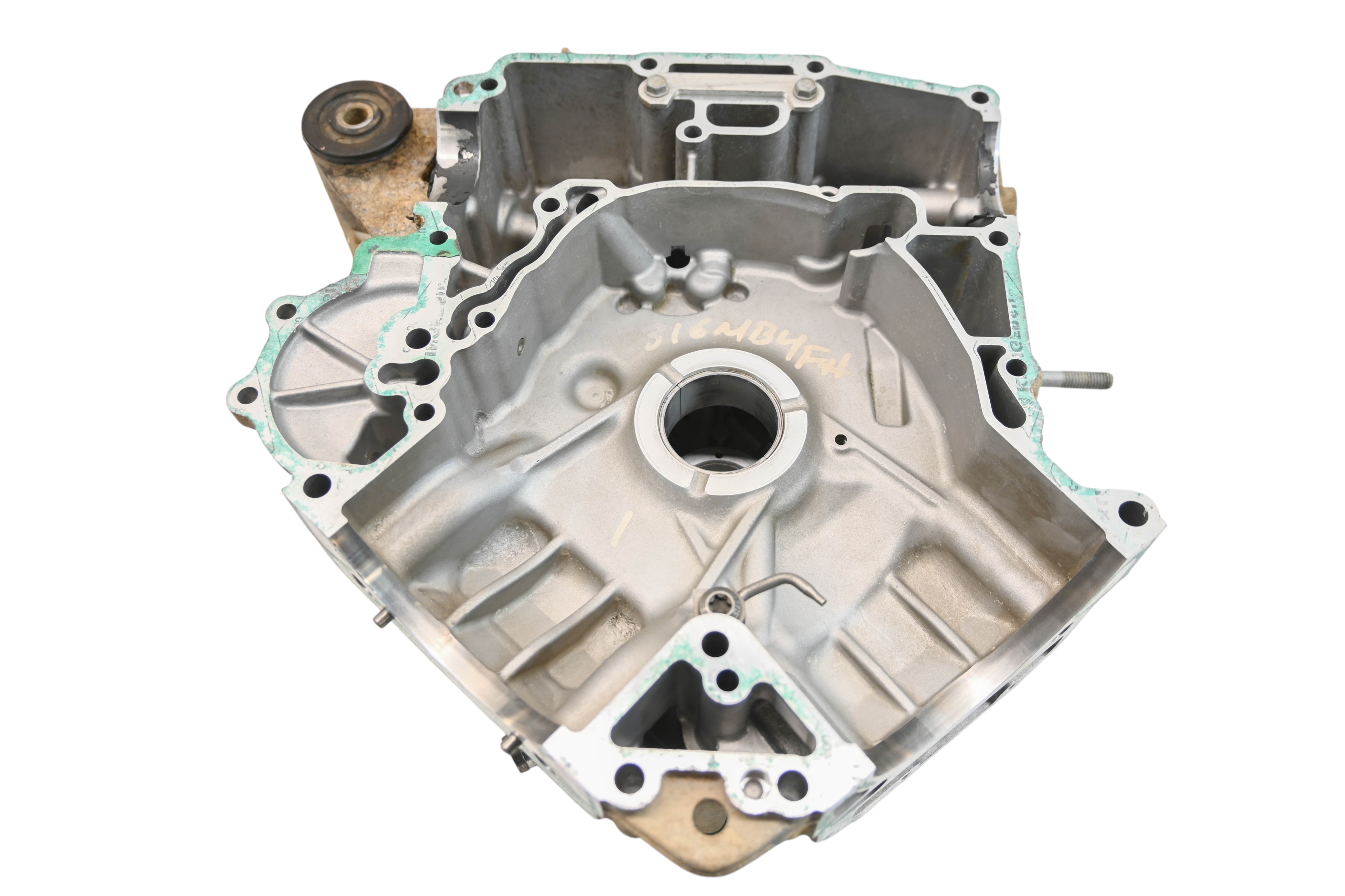 22 Can-Am Defender XT HD10 Crankcase Center Crank Case