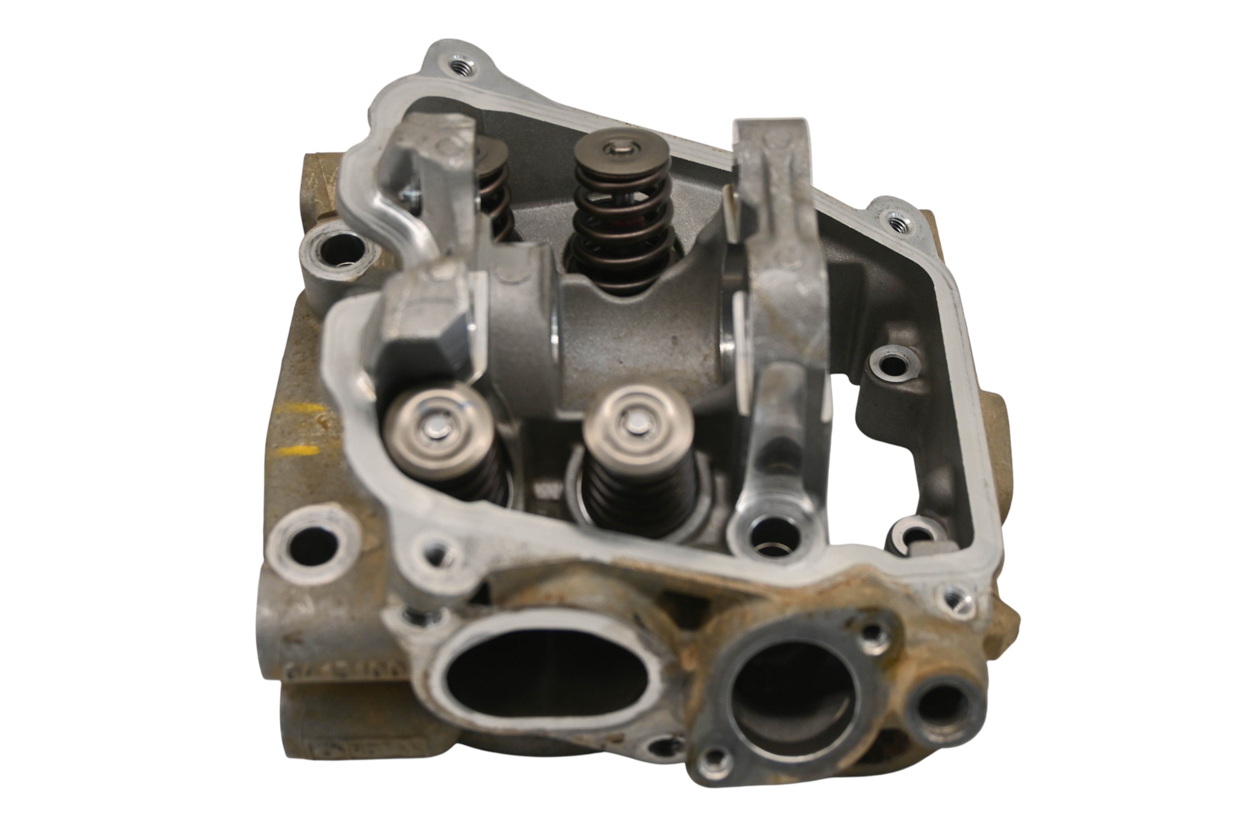 22 Can-Am Defender XT HD10 Cylinder Head Front Or Rear