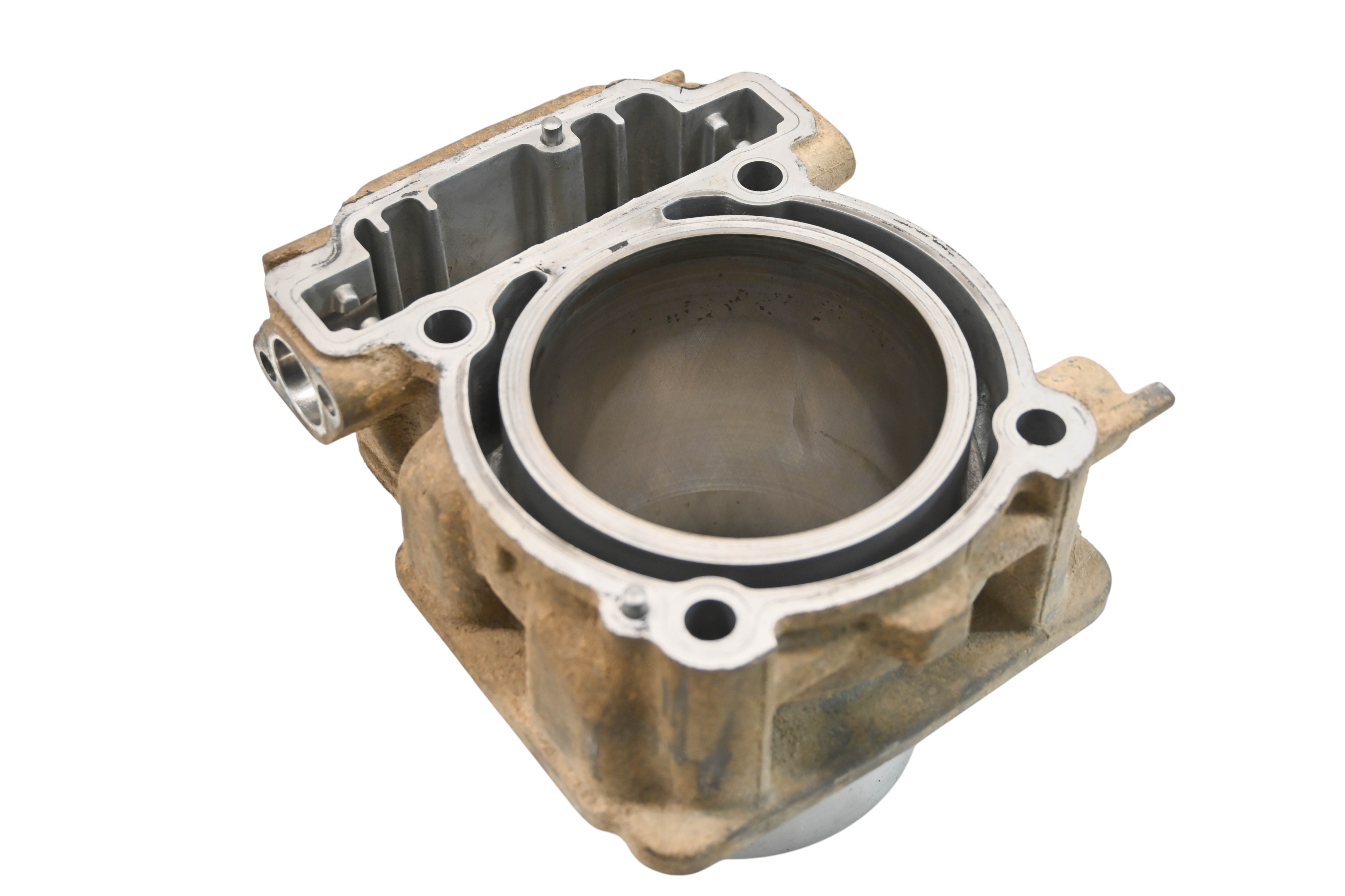 22 Can-Am Defender XT HD10 Rear Cylinder