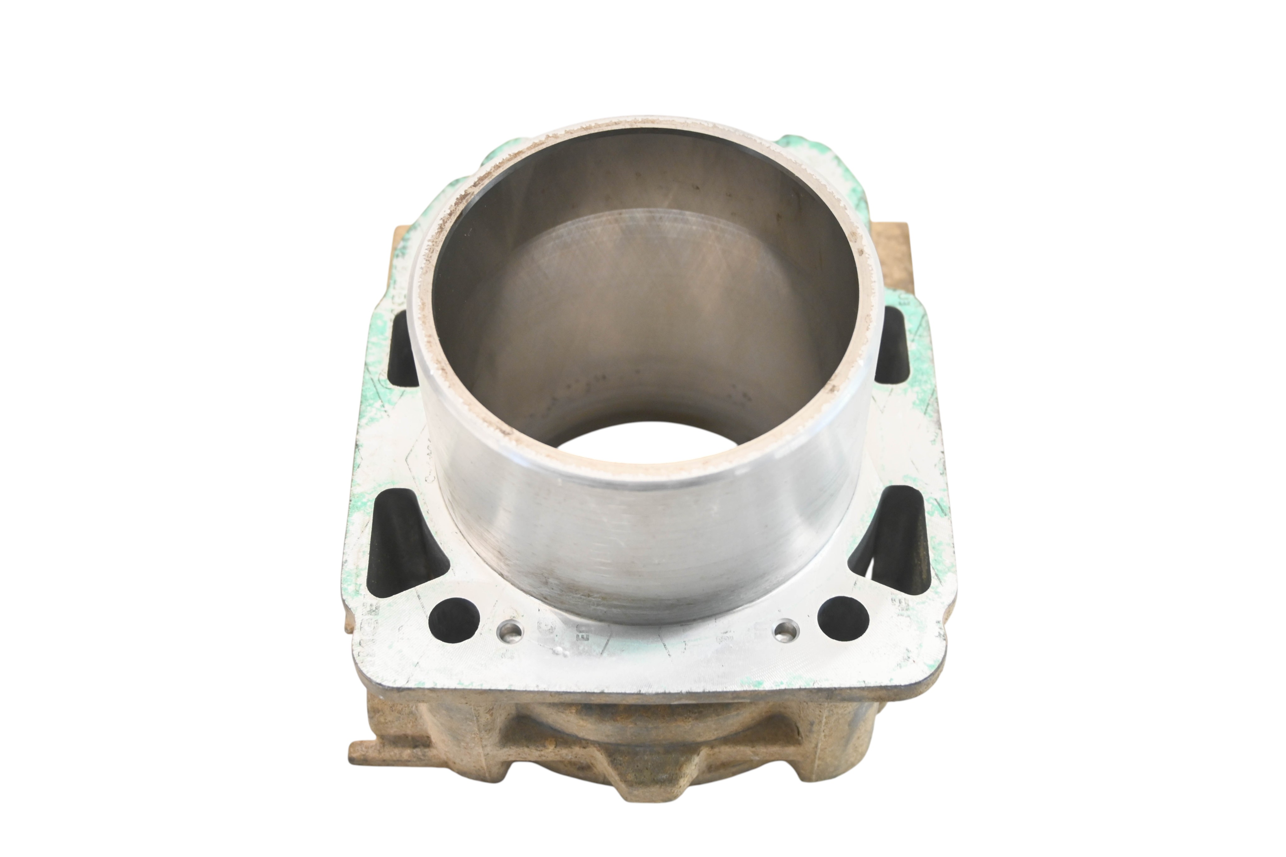 22 Can-Am Defender XT HD10 Rear Cylinder
