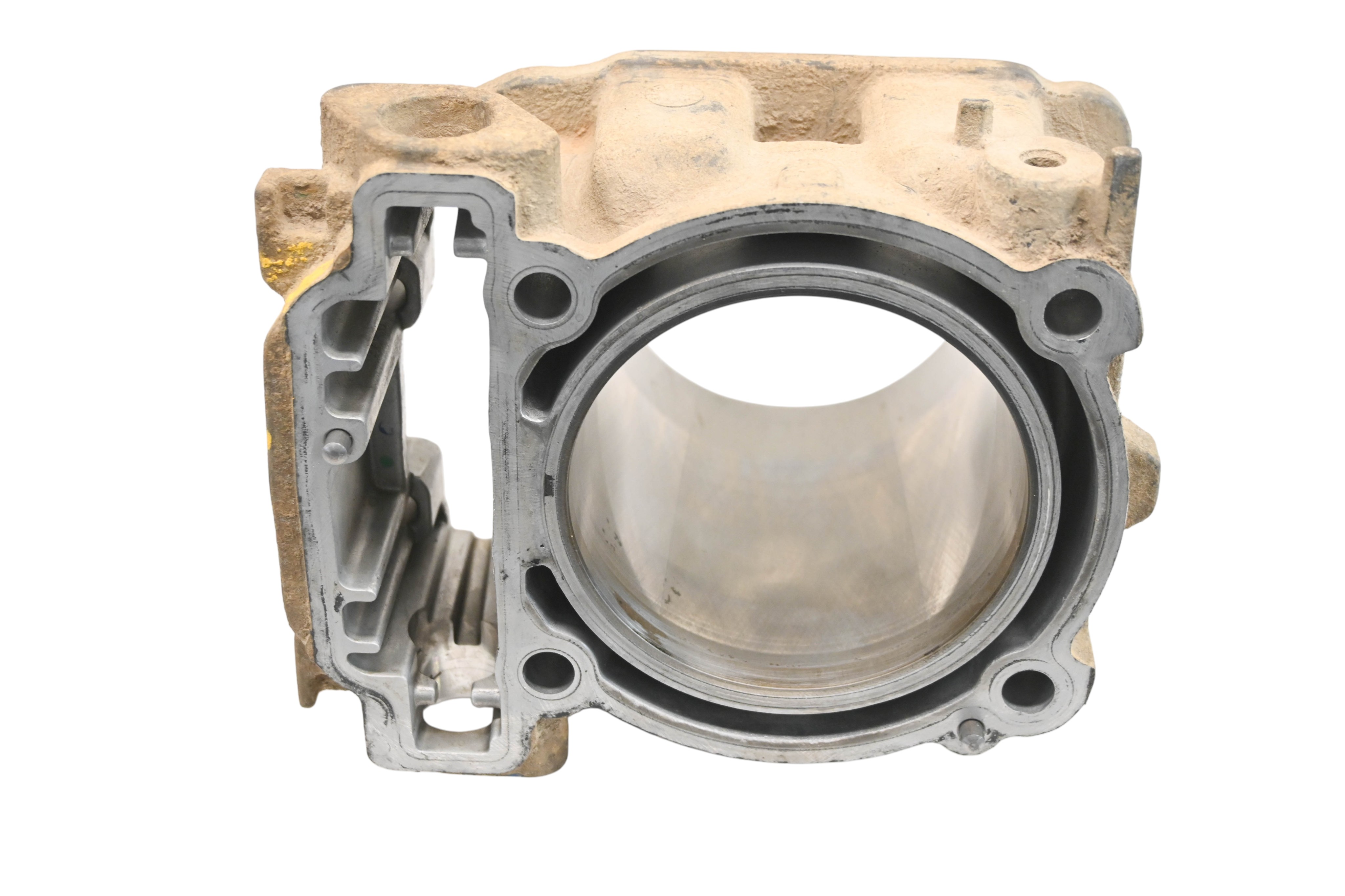 22 Can-Am Defender XT HD10 Rear Cylinder