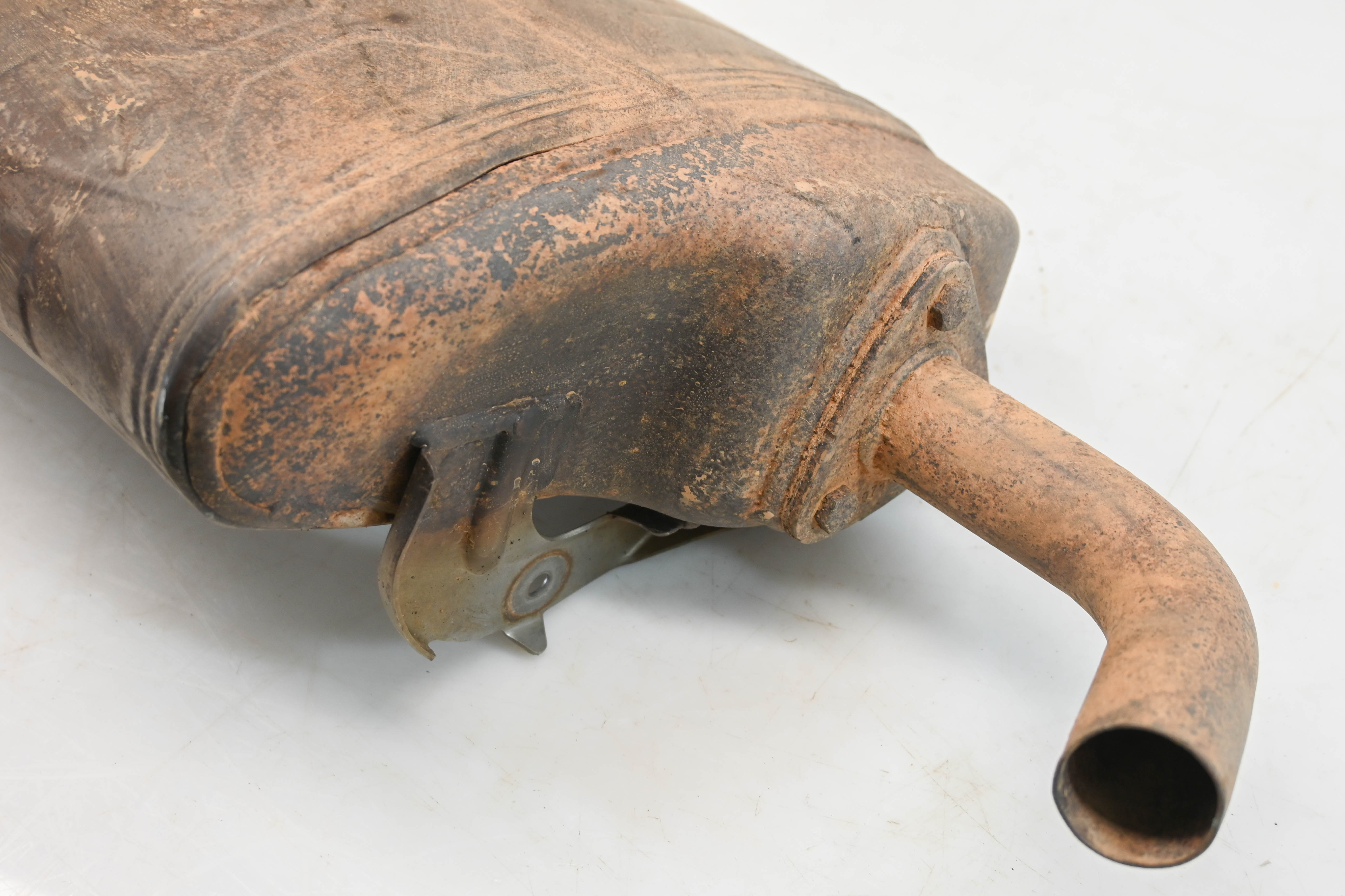 22 Can-Am Defender XT HD10 Muffler Exhaust Pipe