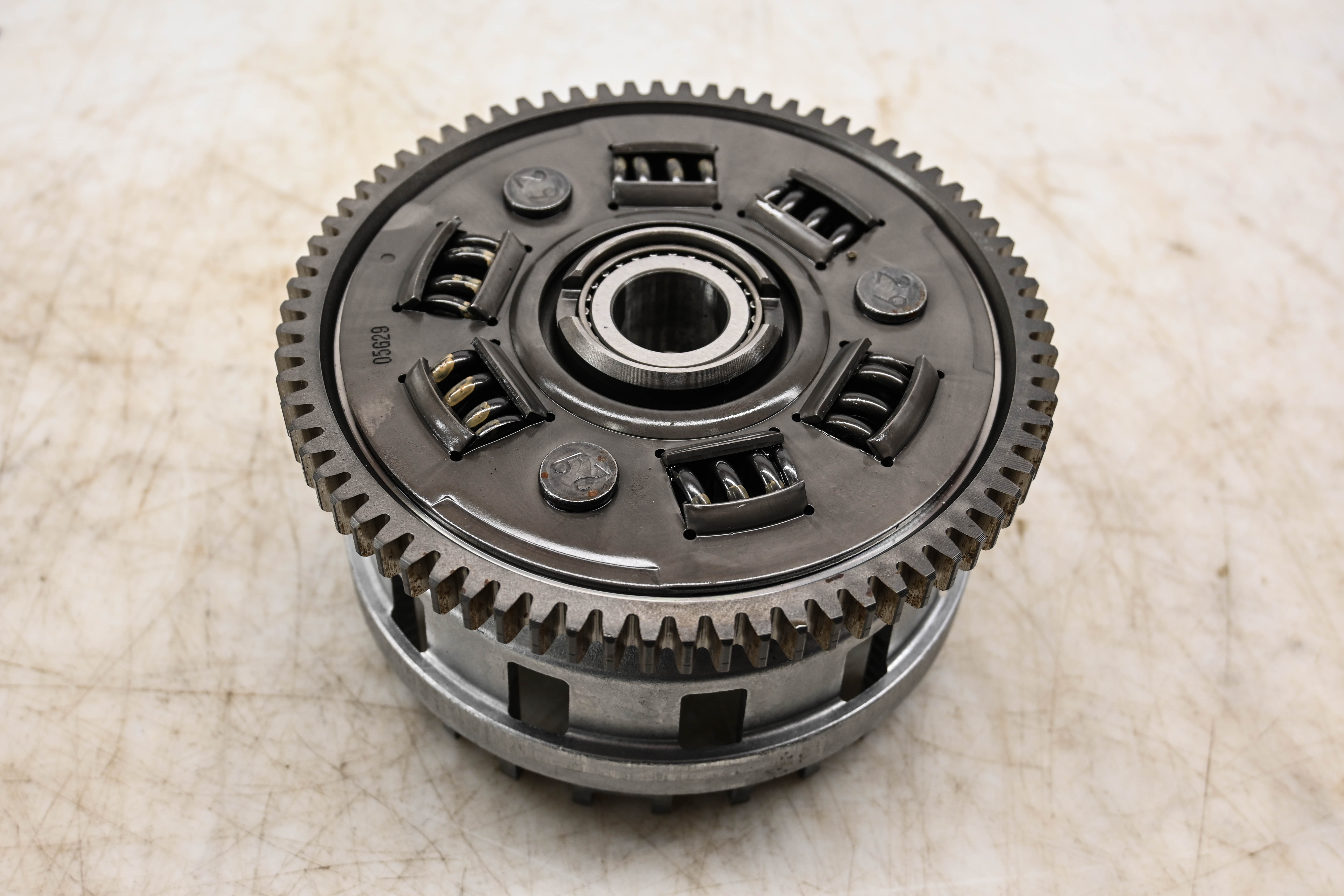 24 Suzuki GSX-R750 Clutch Basket