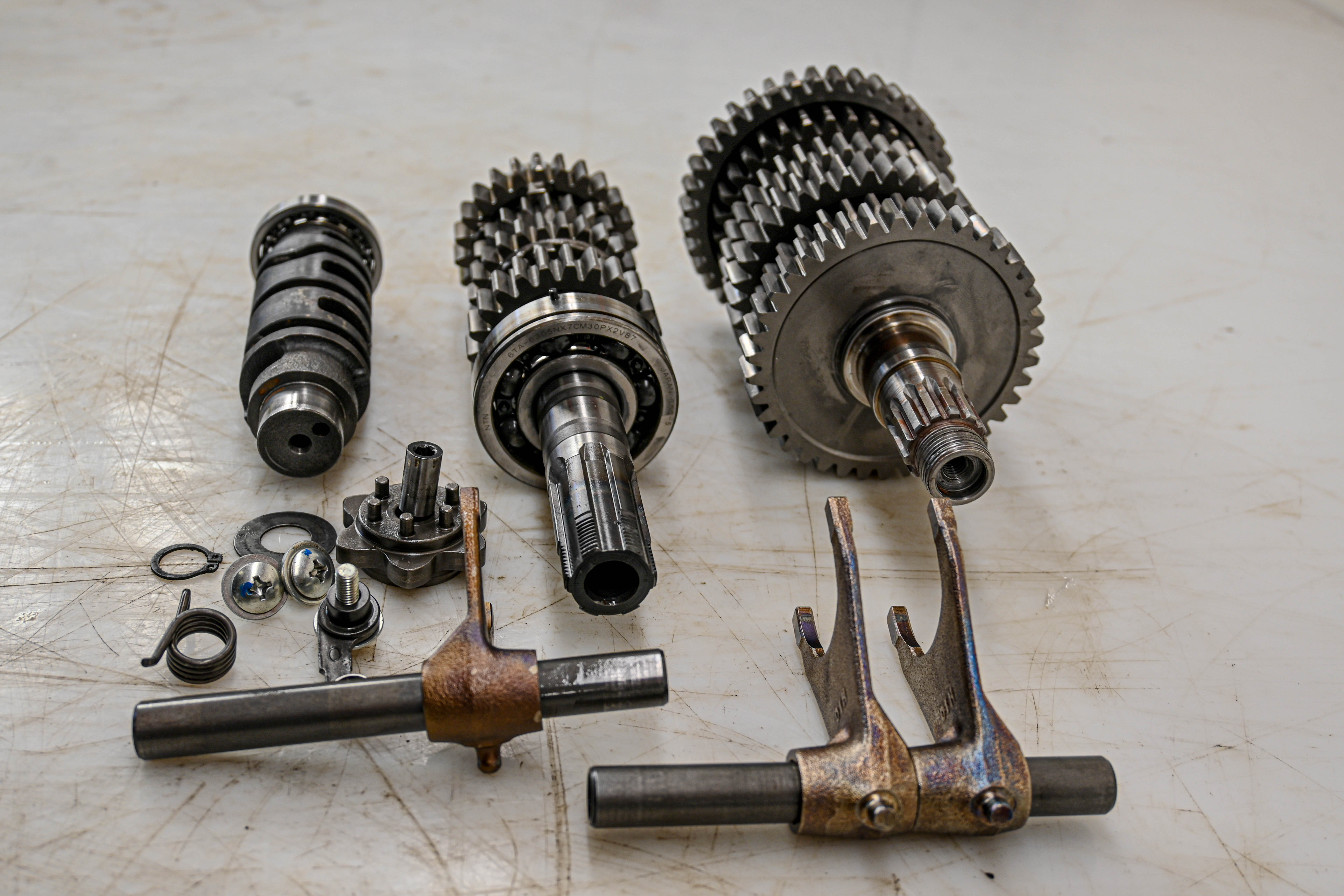 24 Suzuki GSX-R750 Transmission Shift Forks & Drum
