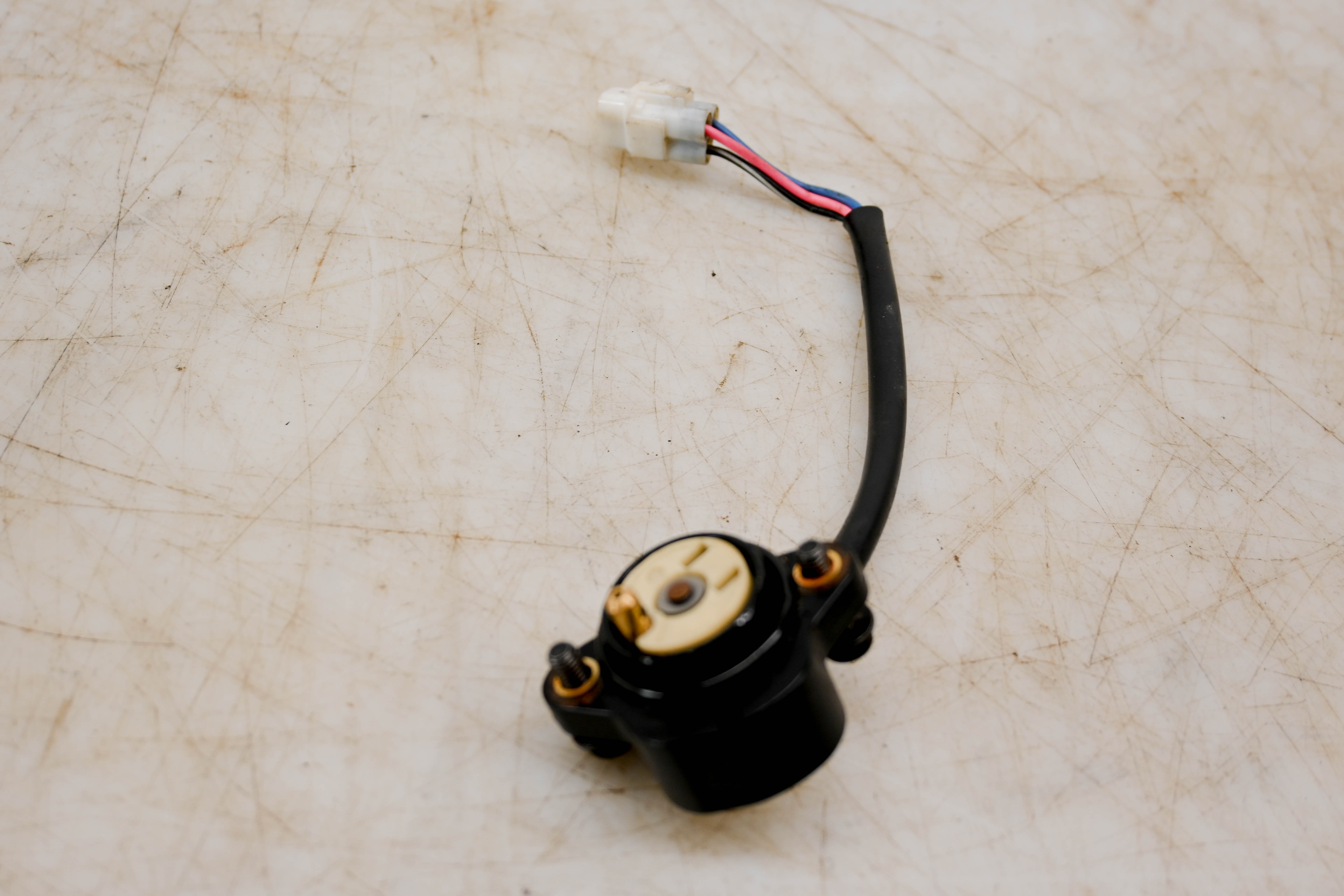 24 Suzuki GSX-R750 Gear Position Switch Neutral Sensor
