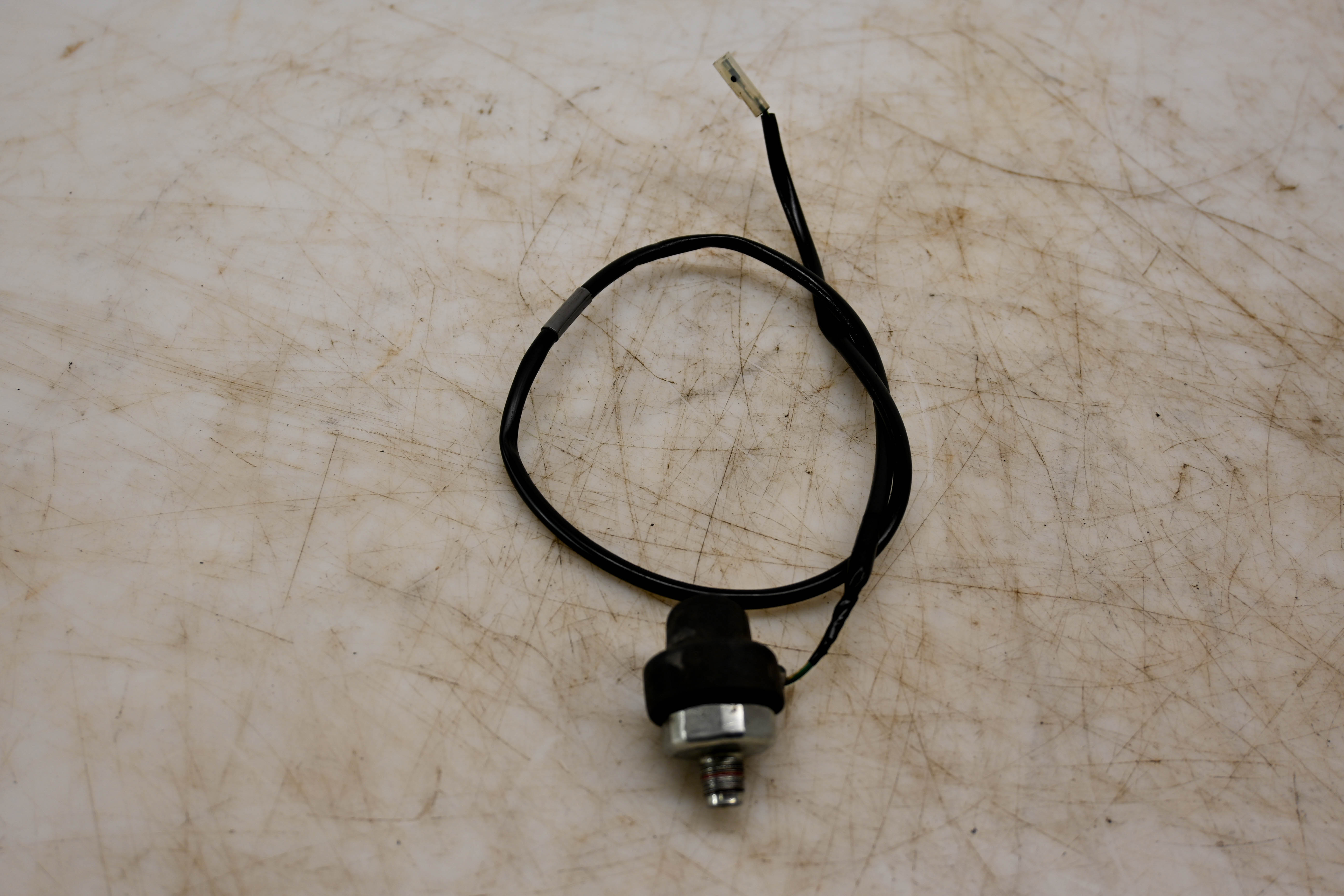 24 Suzuki GSX-R750 Oil Pressure Switch
