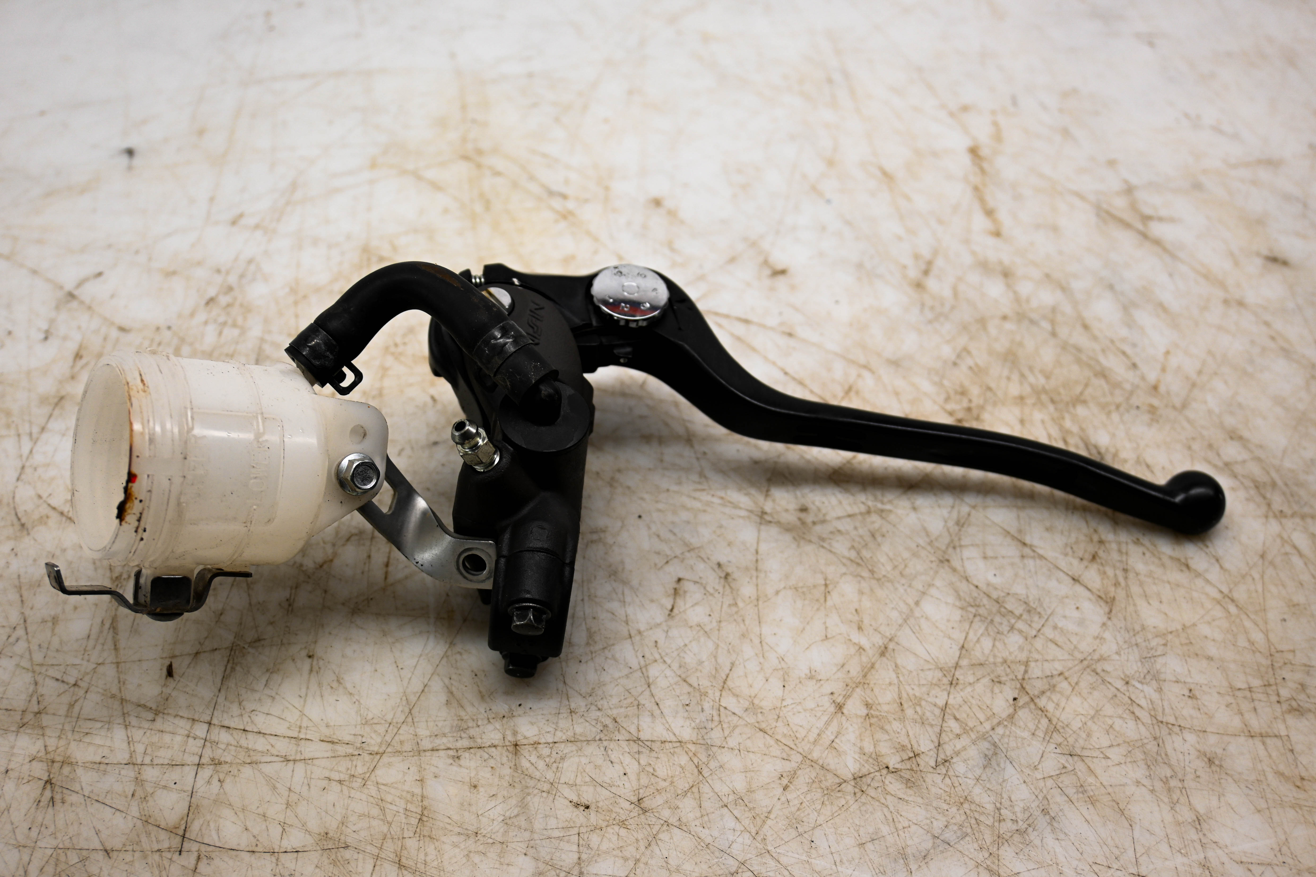24 Suzuki GSX-R750 Front Brake Master Cylinder & Lever