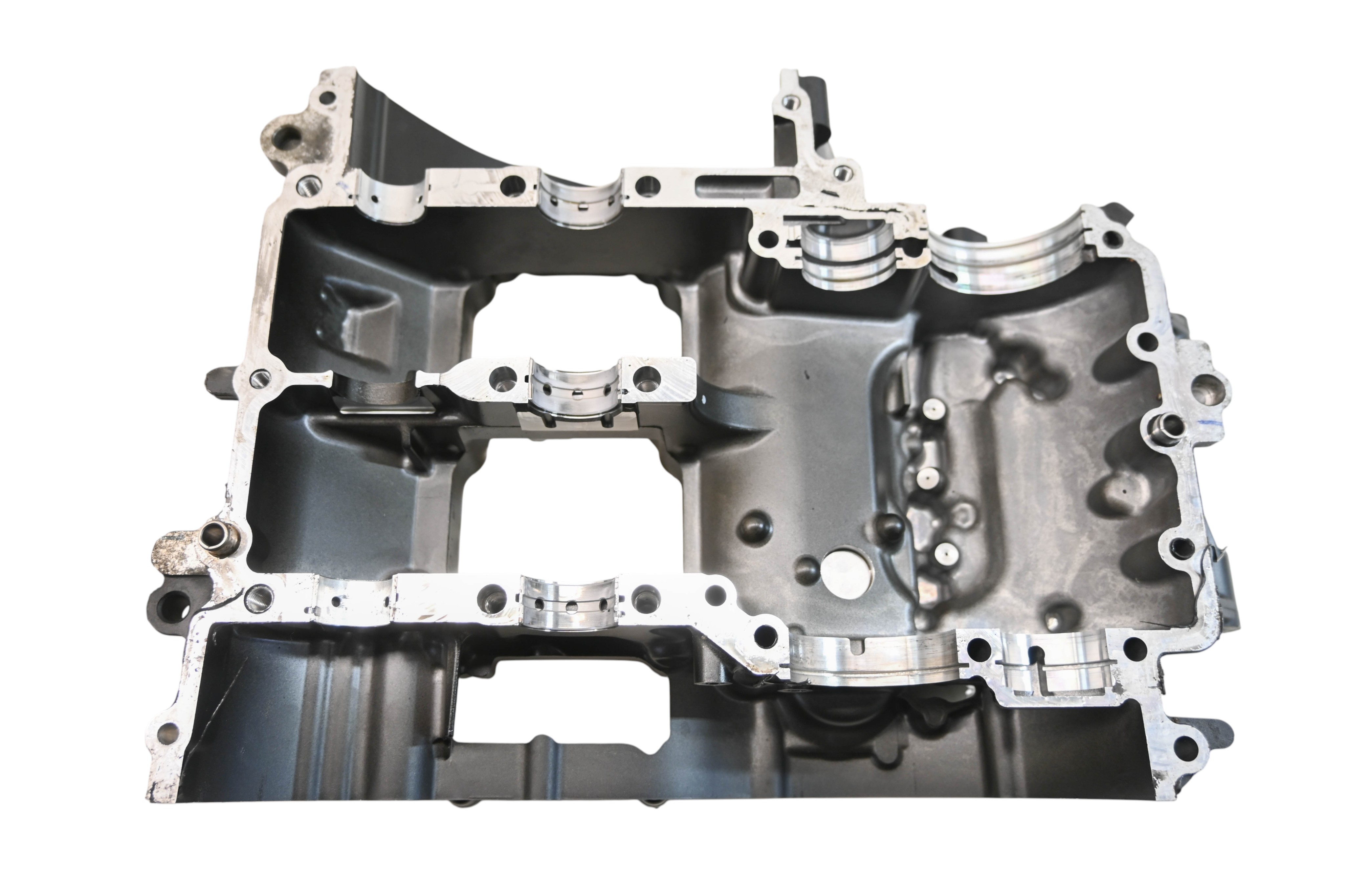 24 Yamaha YZF-R3 Crankcase Center Crank Case