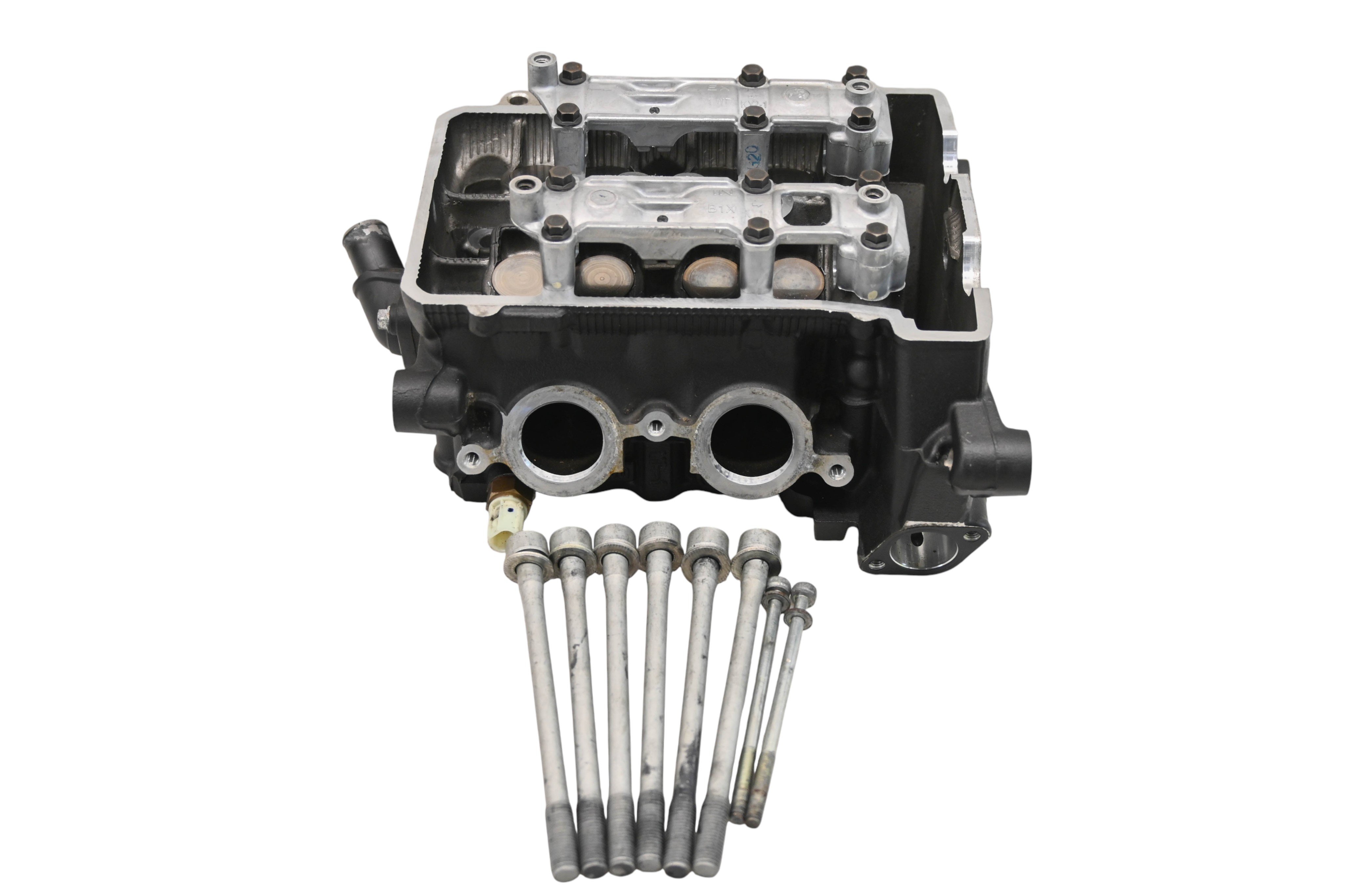 24 Yamaha YZF-R3 Cylinder Head