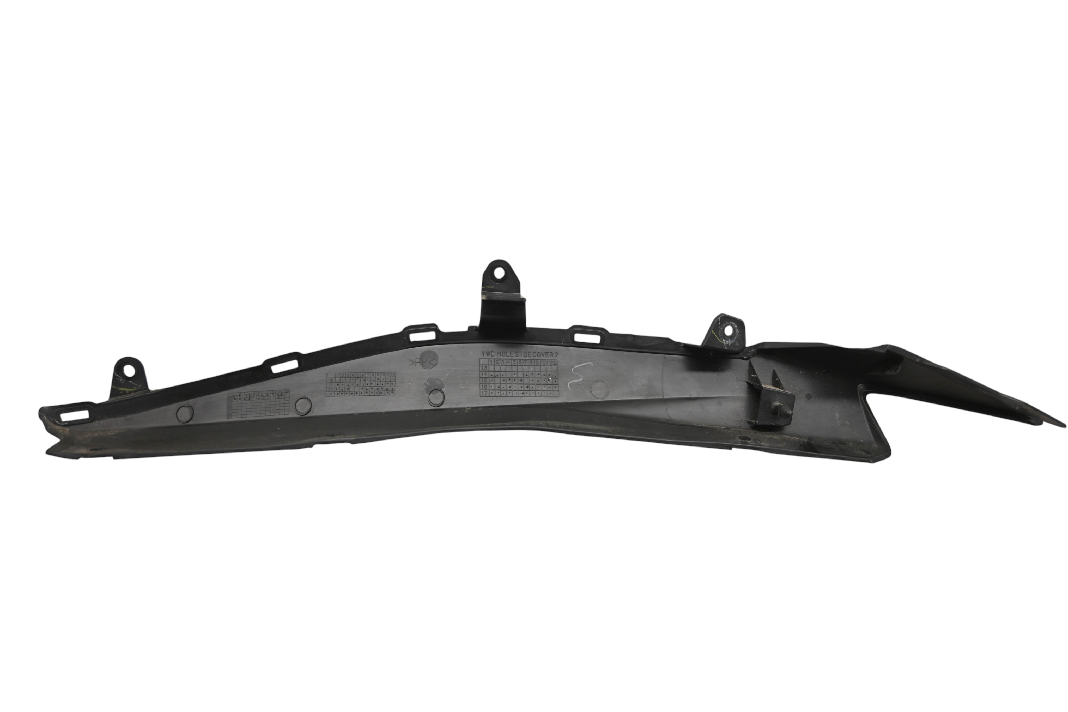 24 Yamaha YZF-R3 Right Mole Side Cover
