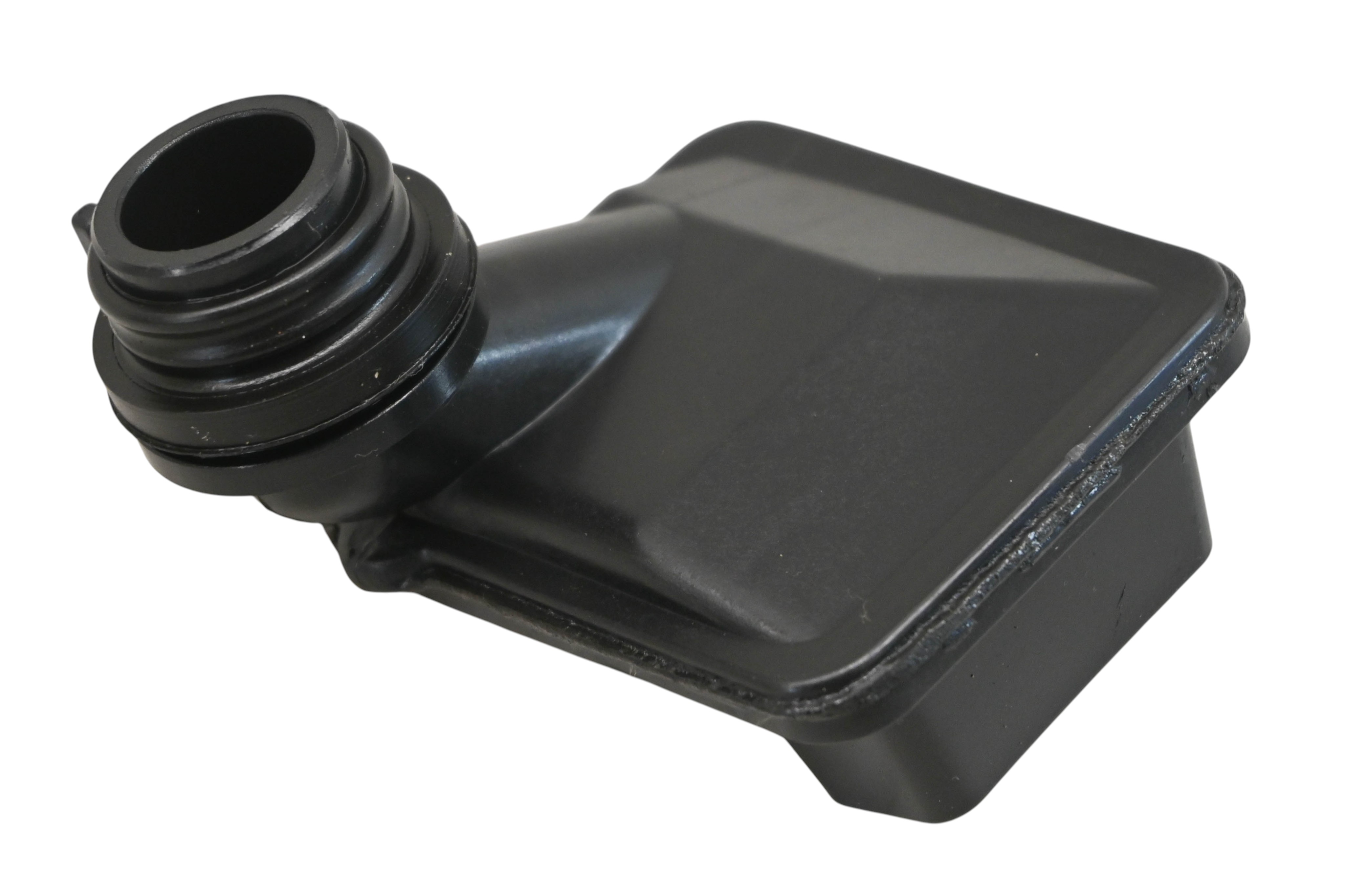 24 Yamaha YZF-R3 Oil Strainer Housing