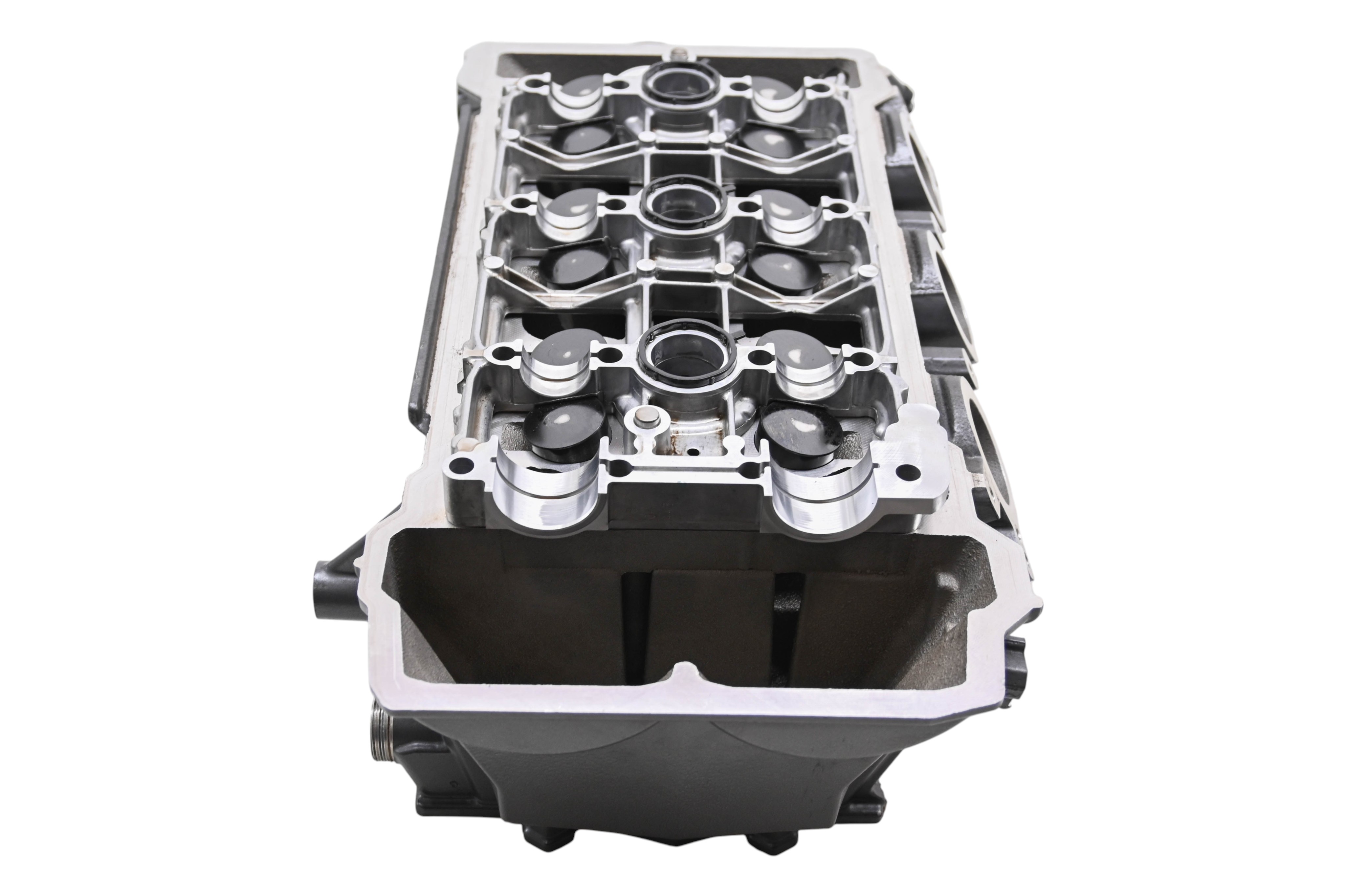 16 Can-Am Spyder F3T SE6 Cylinder Head