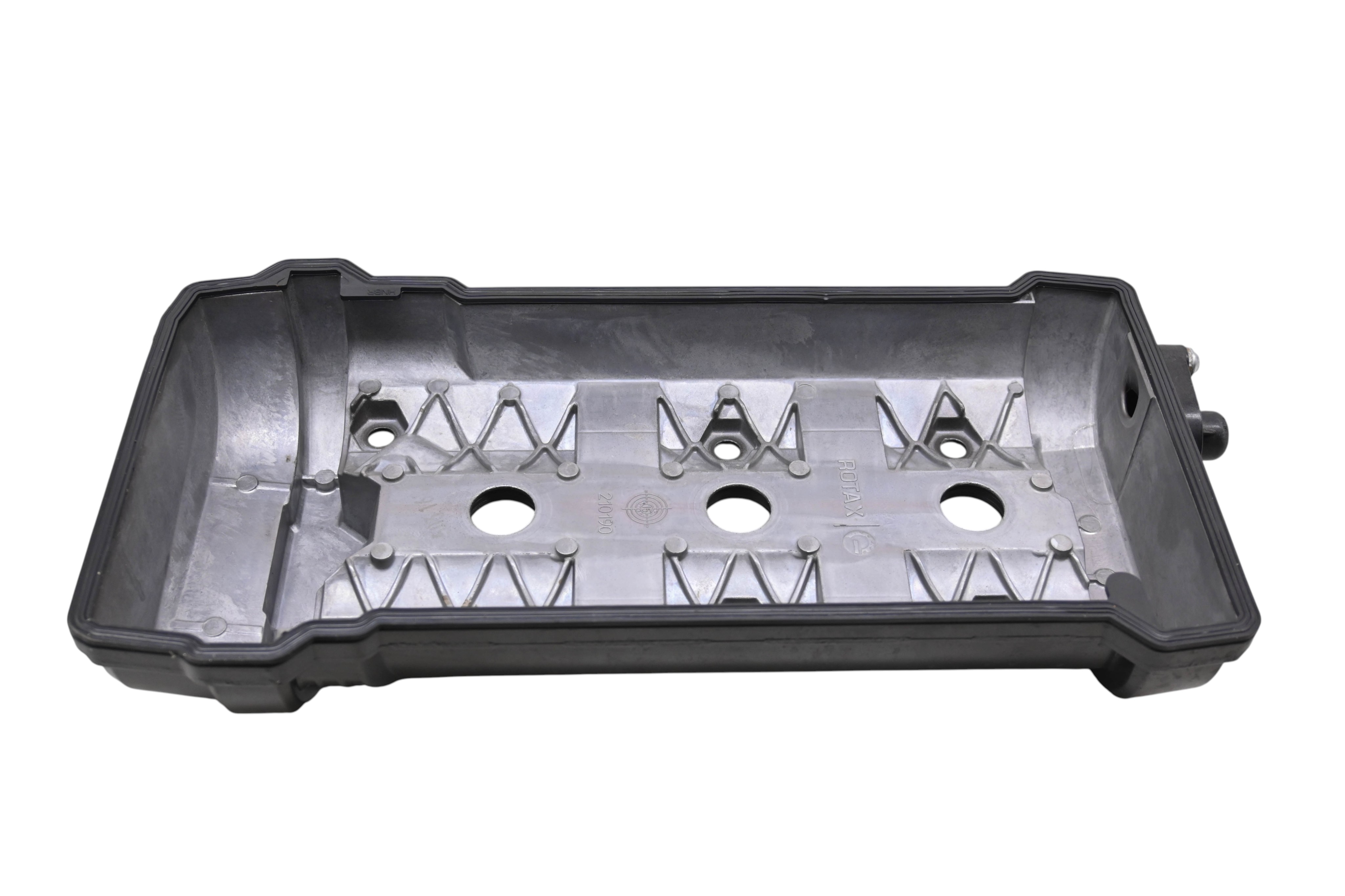 16 Can-Am Spyder F3T SE6 Valve Cover