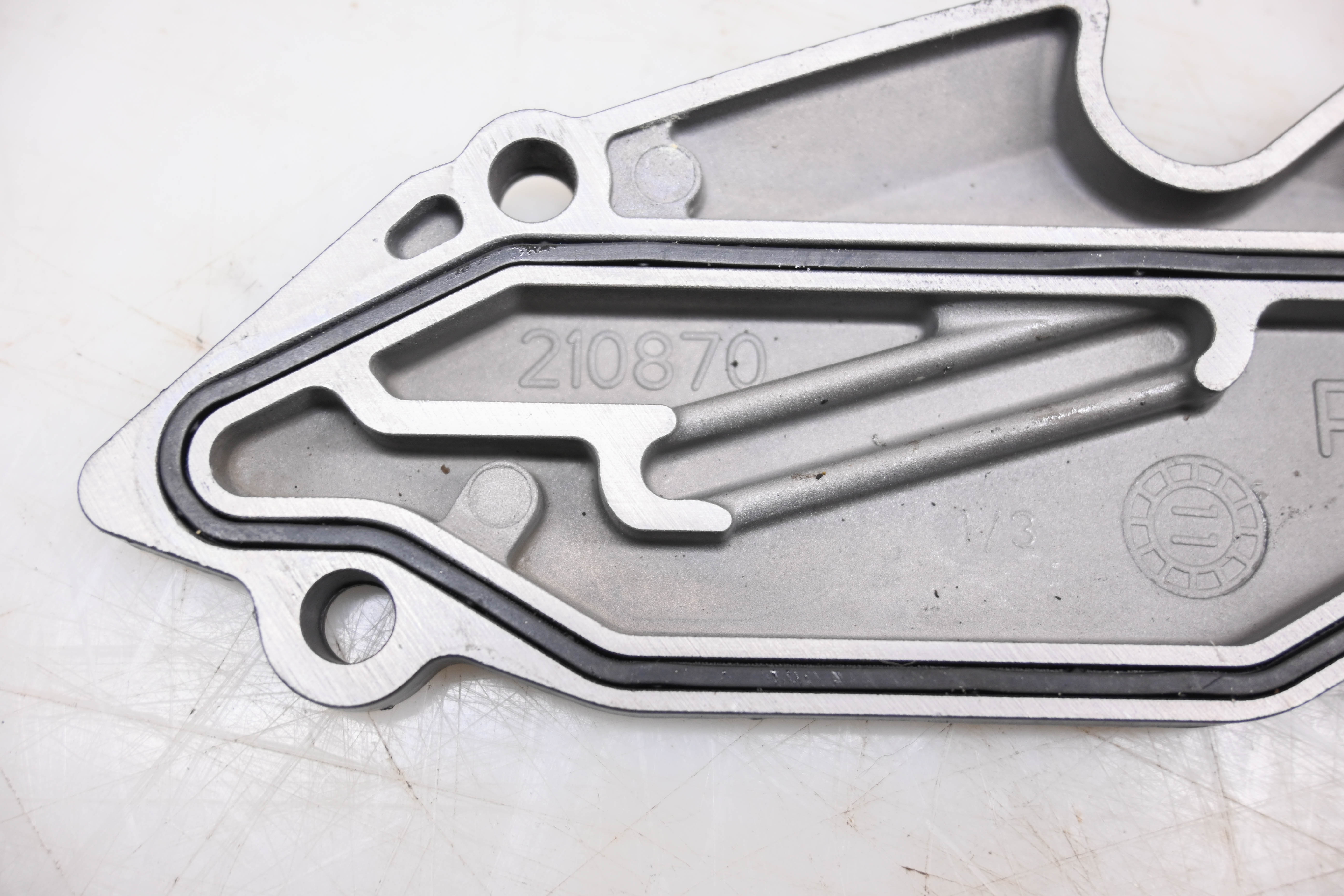 16 Can-Am Spyder F3T SE6 Engine Duct Cover