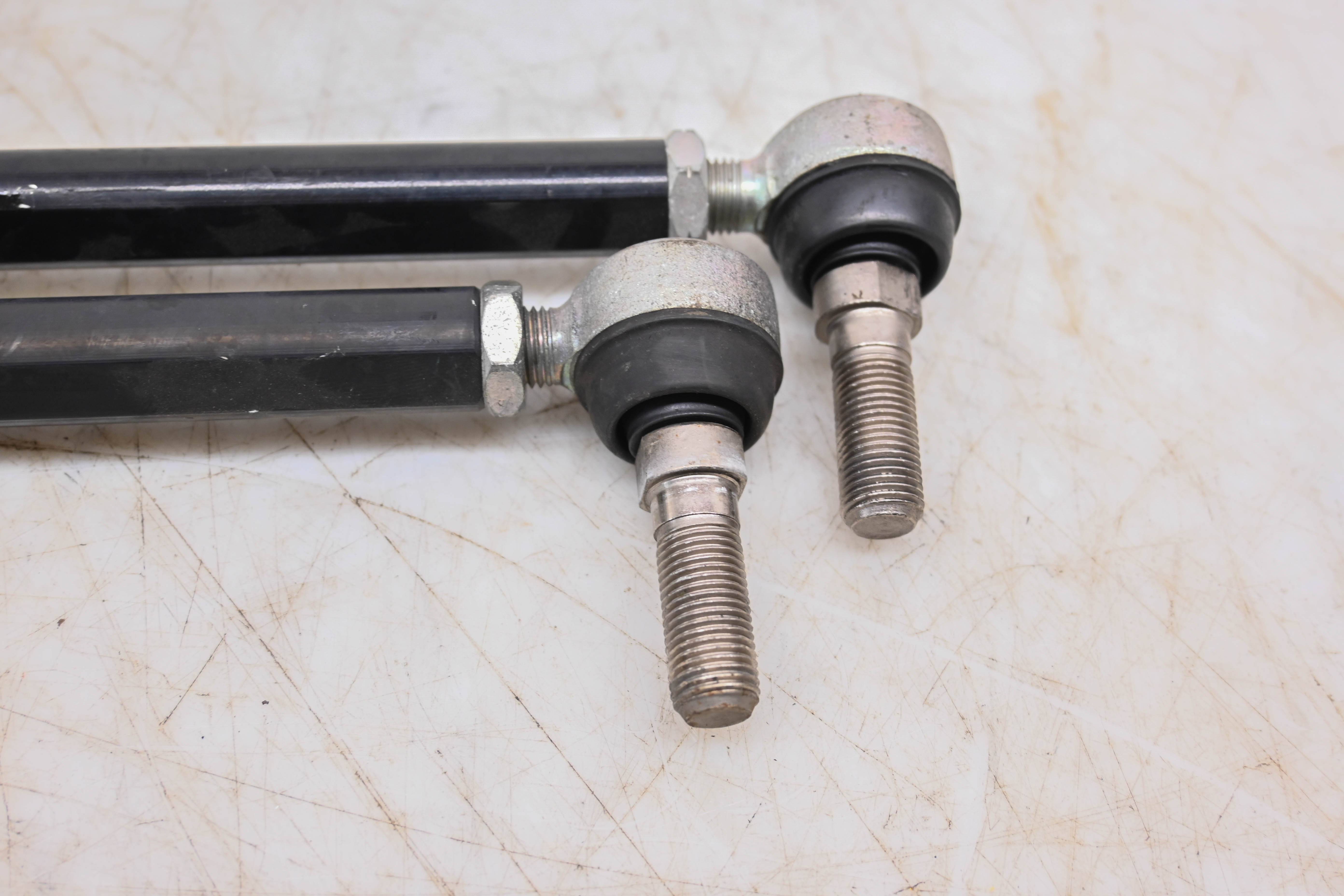 16 Can-Am Spyder F3T SE6 Tie Rods & Ends