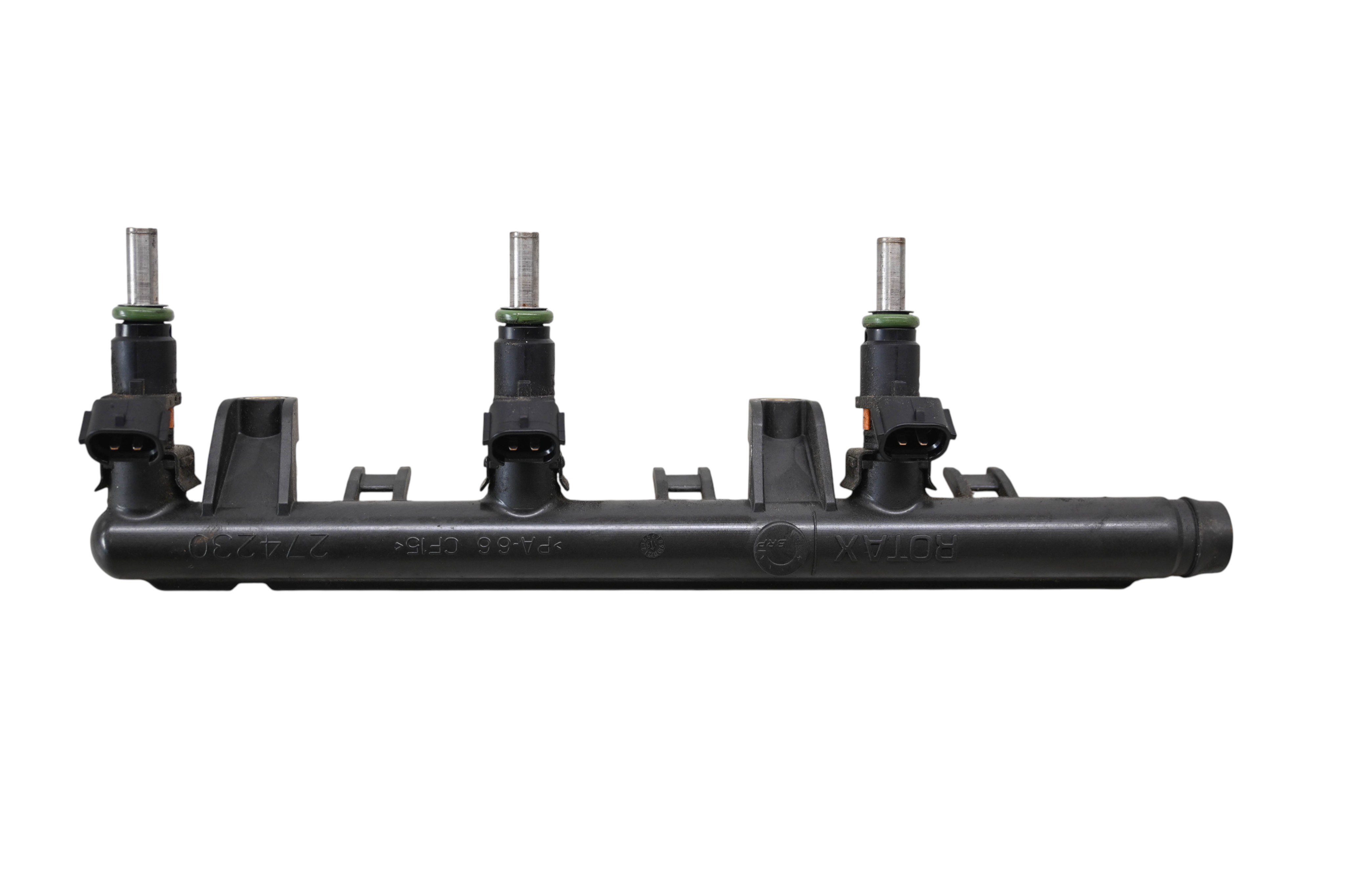 16 Can-Am Spyder F3T SE6 Fuel Rail & Injectors