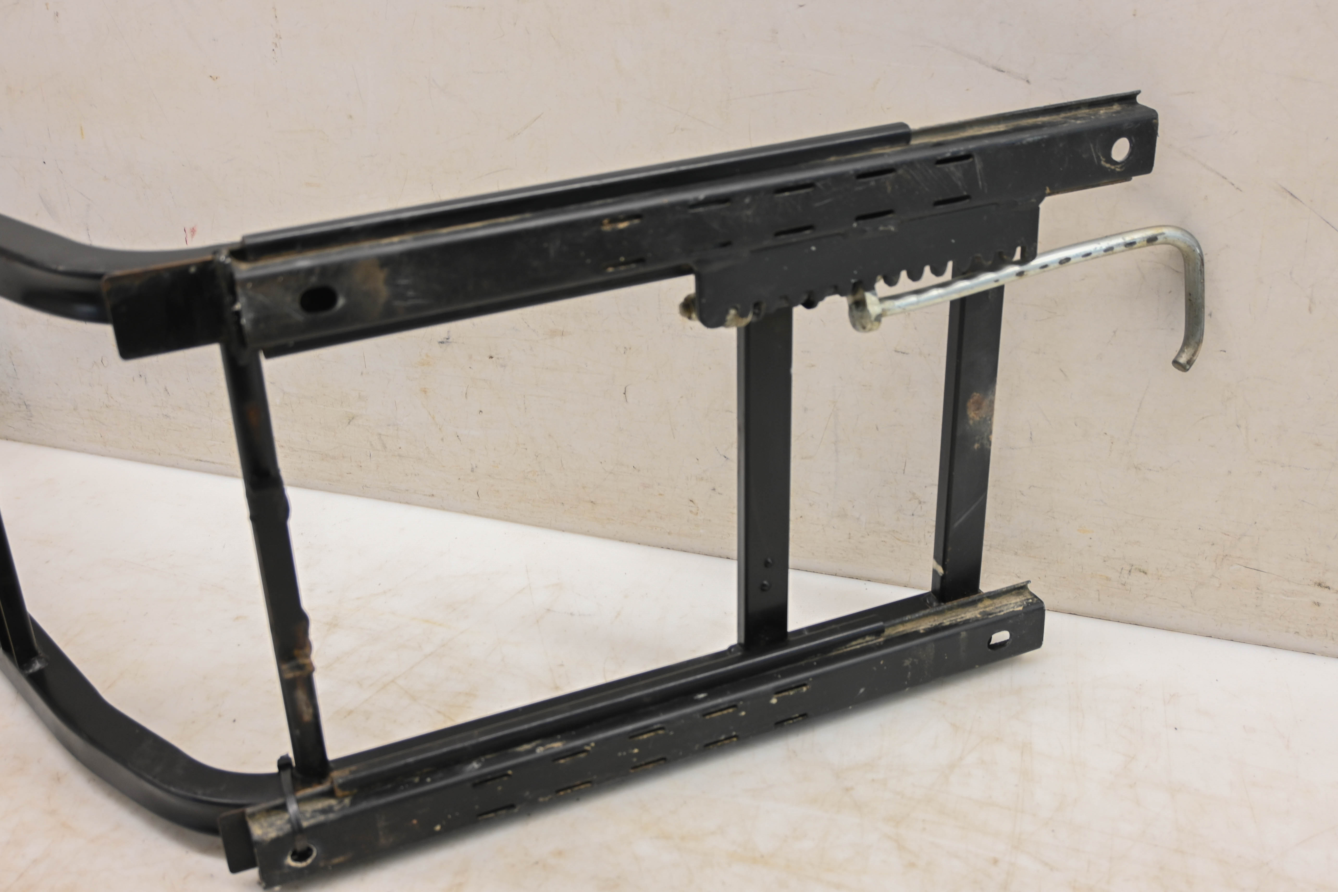 21 Kawasaki Teryx KRX 1000 Seat Frame KRF1000