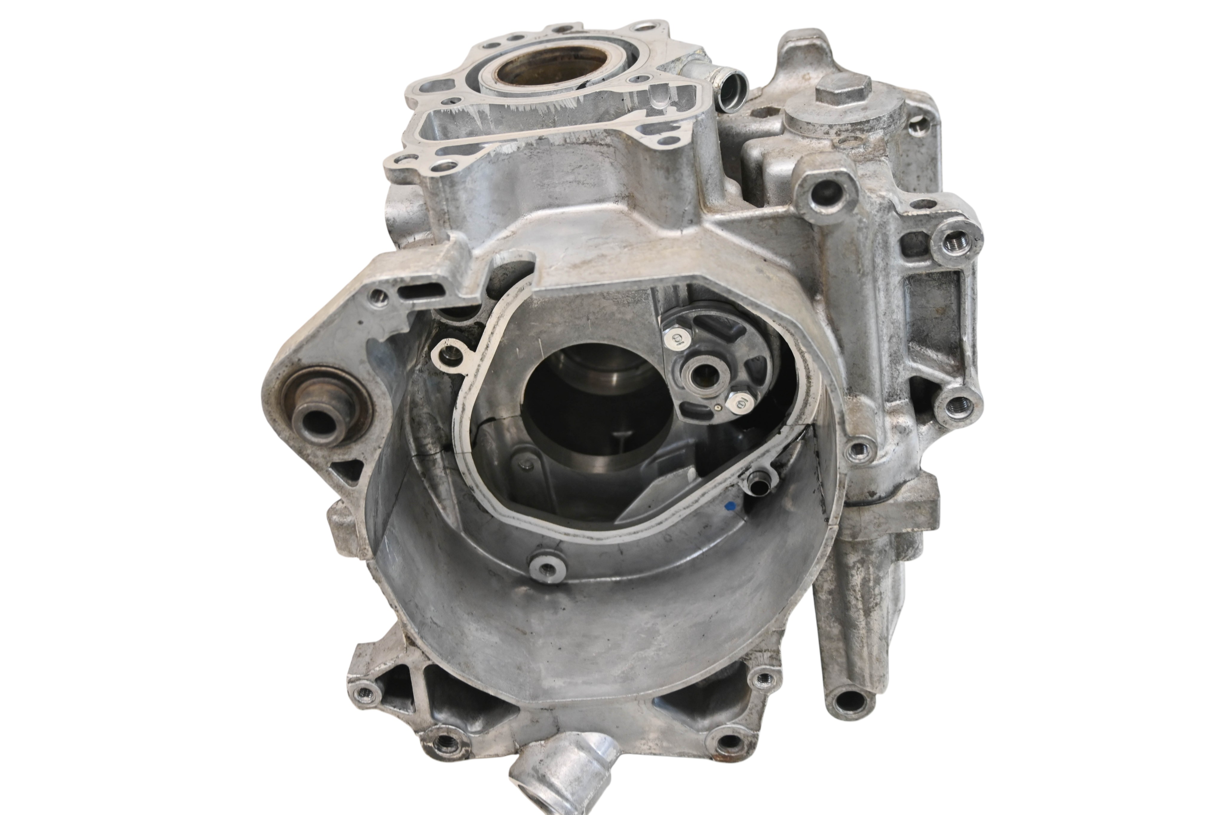 17 Honda Ruckus Crankcase Center Crank Case & Cylinder NPS50