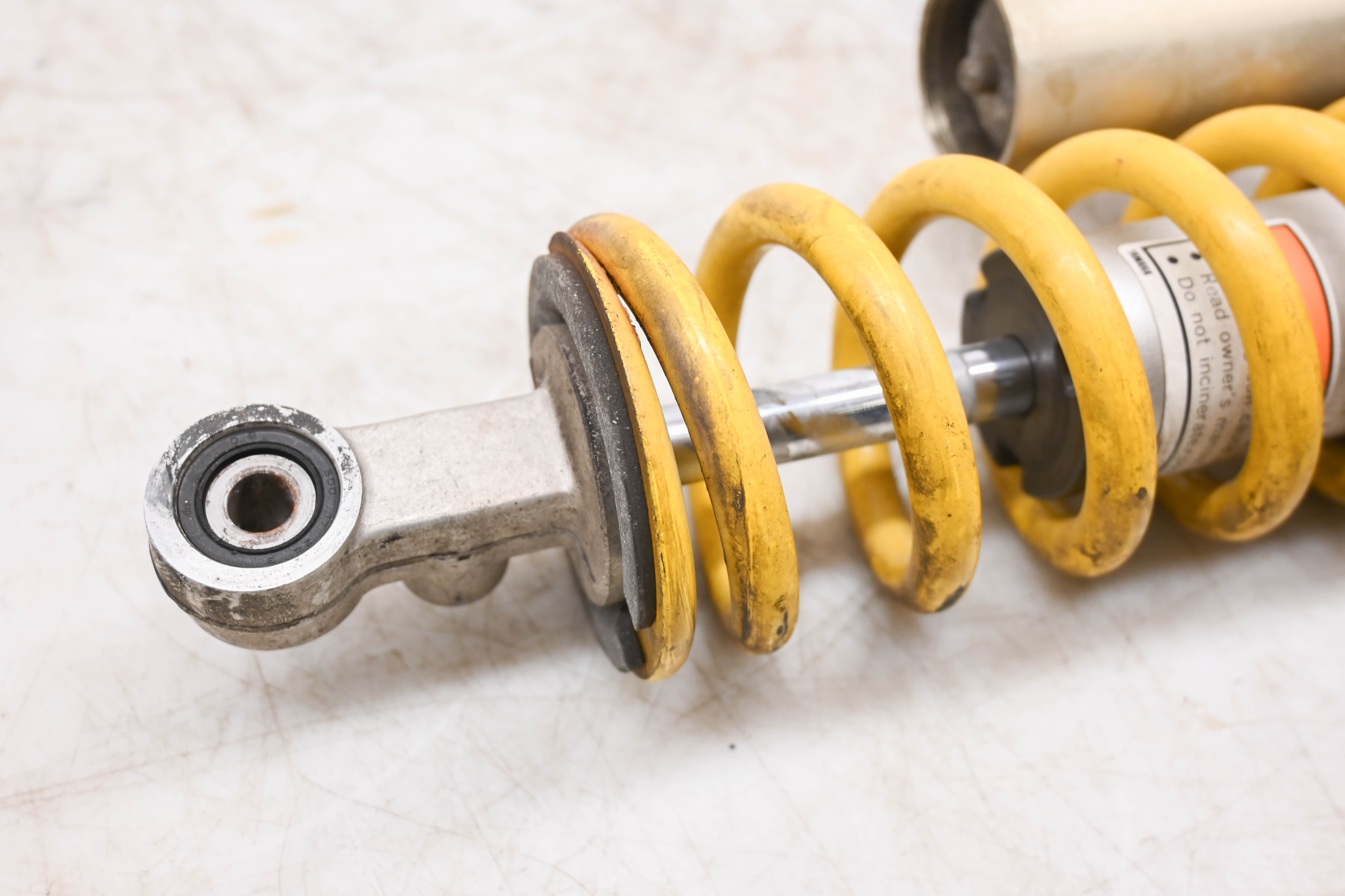 99 Yamaha R1 Rear Shock YZF1000