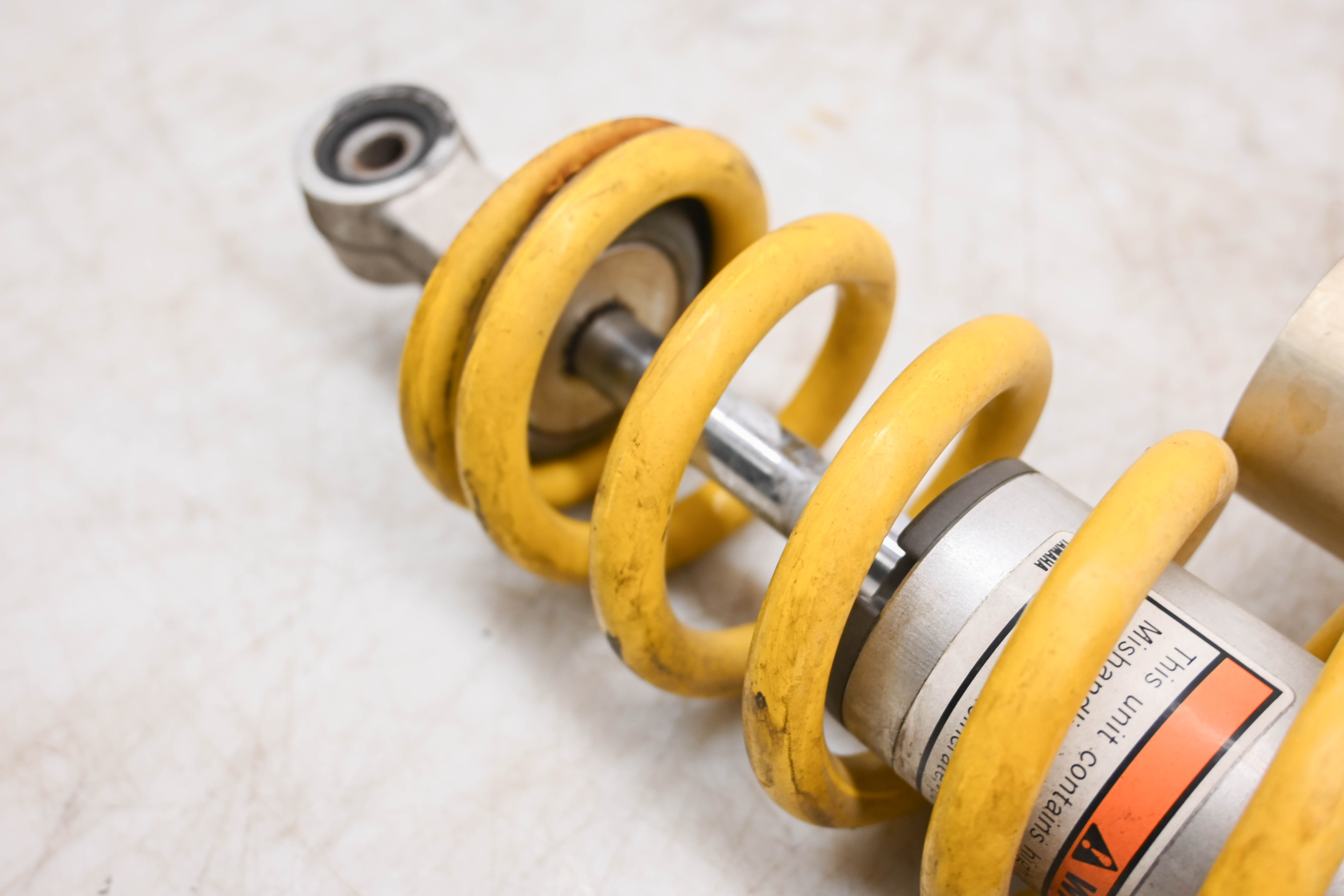 99 Yamaha R1 Rear Shock YZF1000