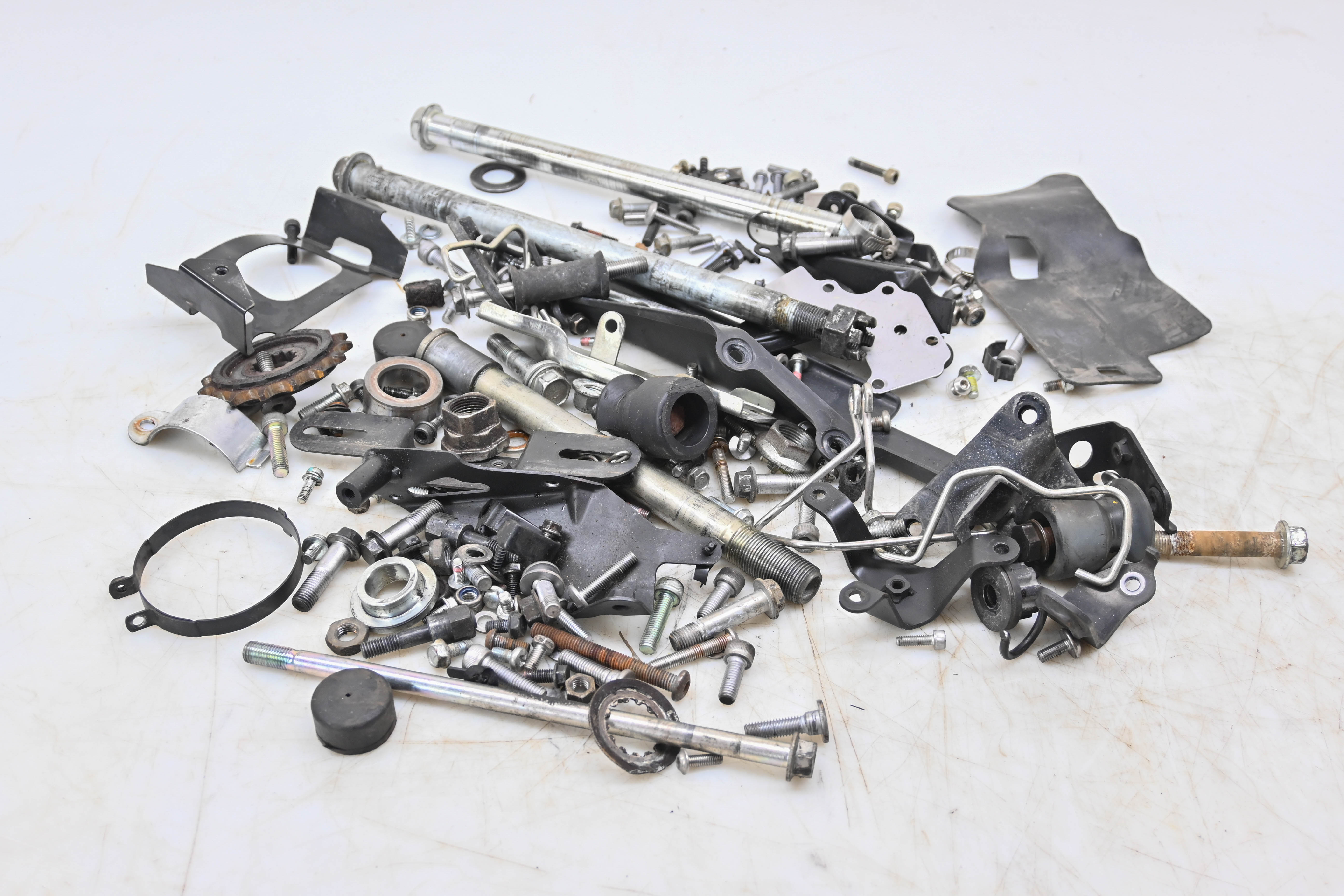 11 Kawasaki Versys 650 Hardware Set Nuts & Bolts KLE650