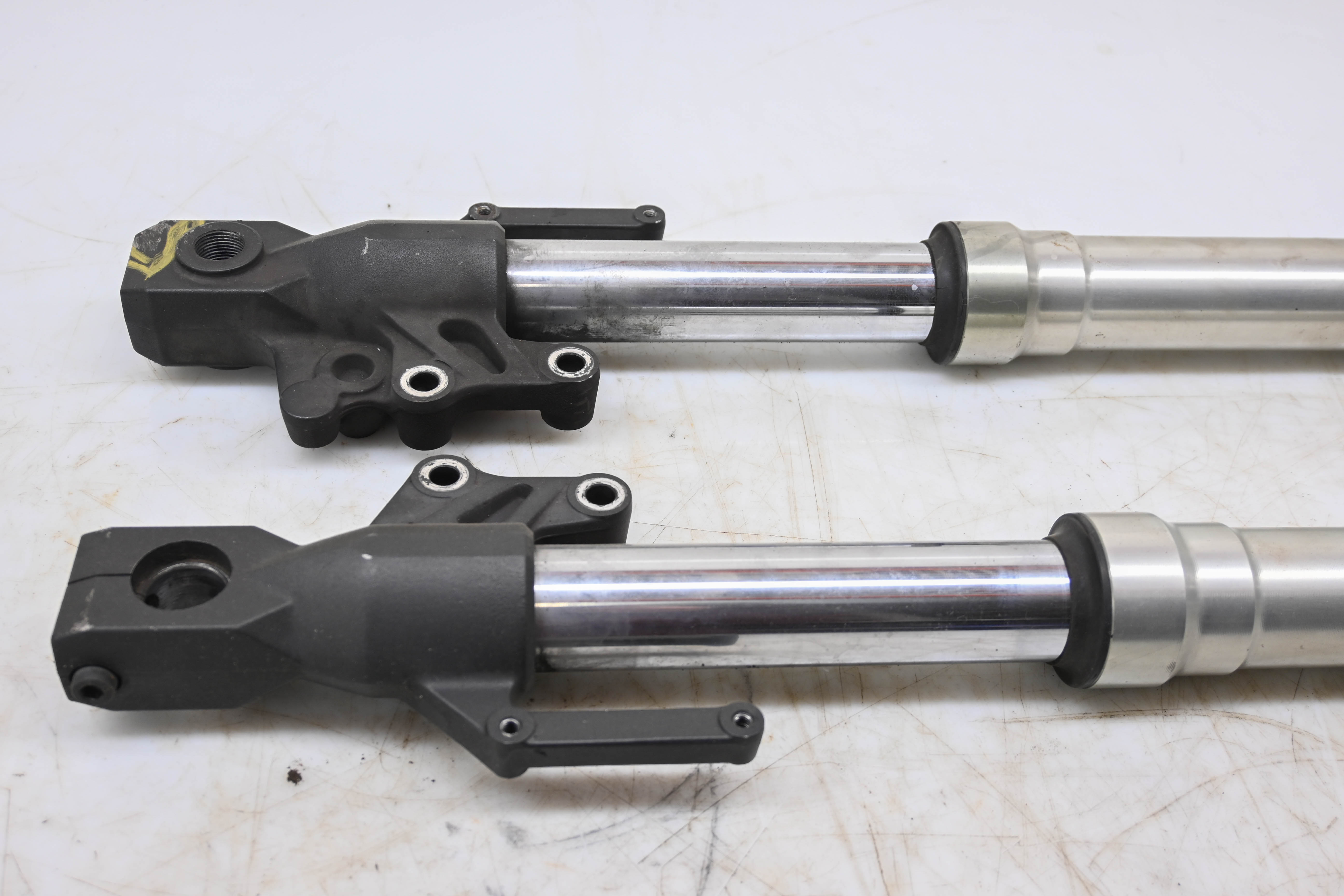 11 Kawasaki Versys 650 Front Forks Suspension KLE650
