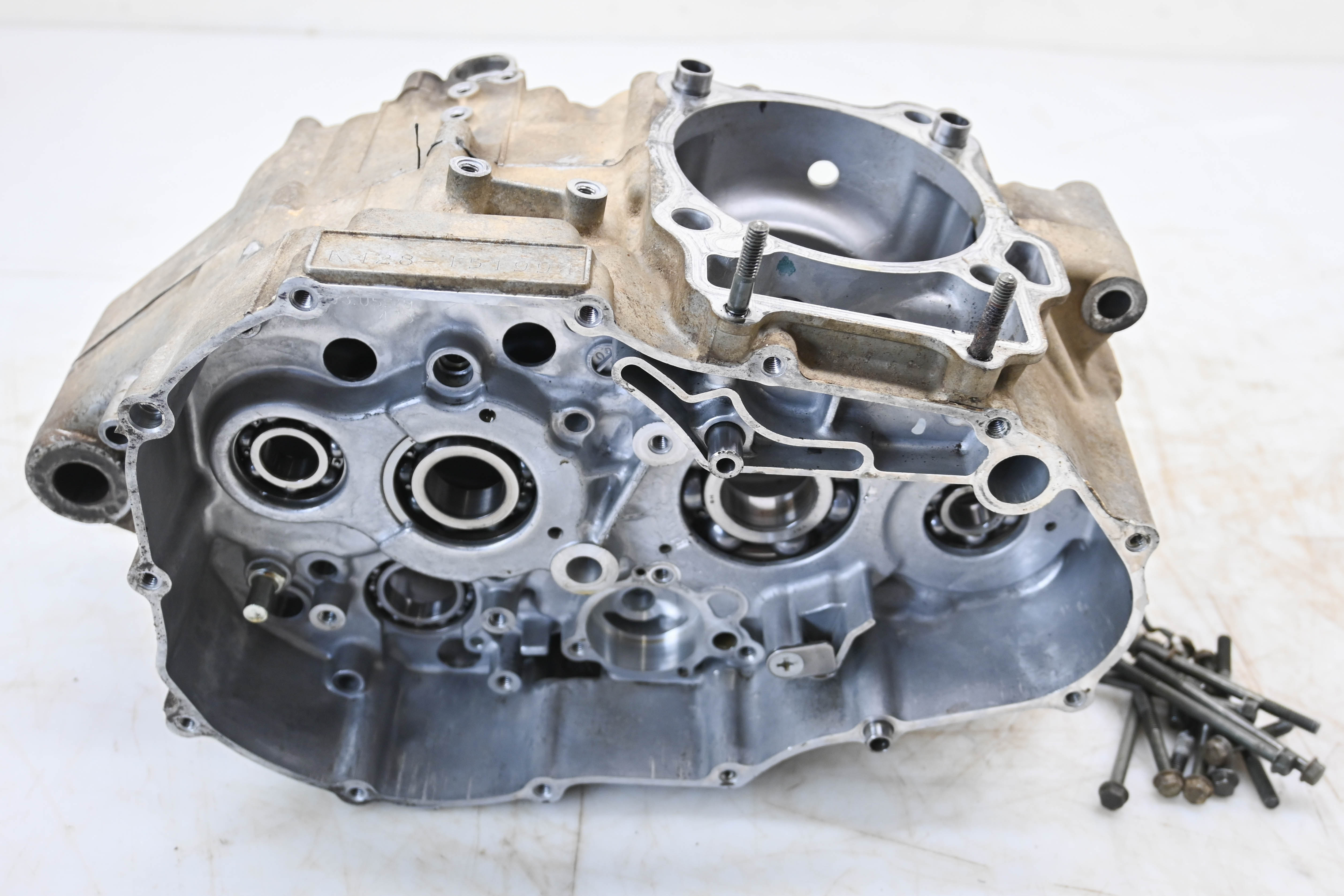 03 Suzuki LTZ400 Crankcase Center Crank Case KFX400
