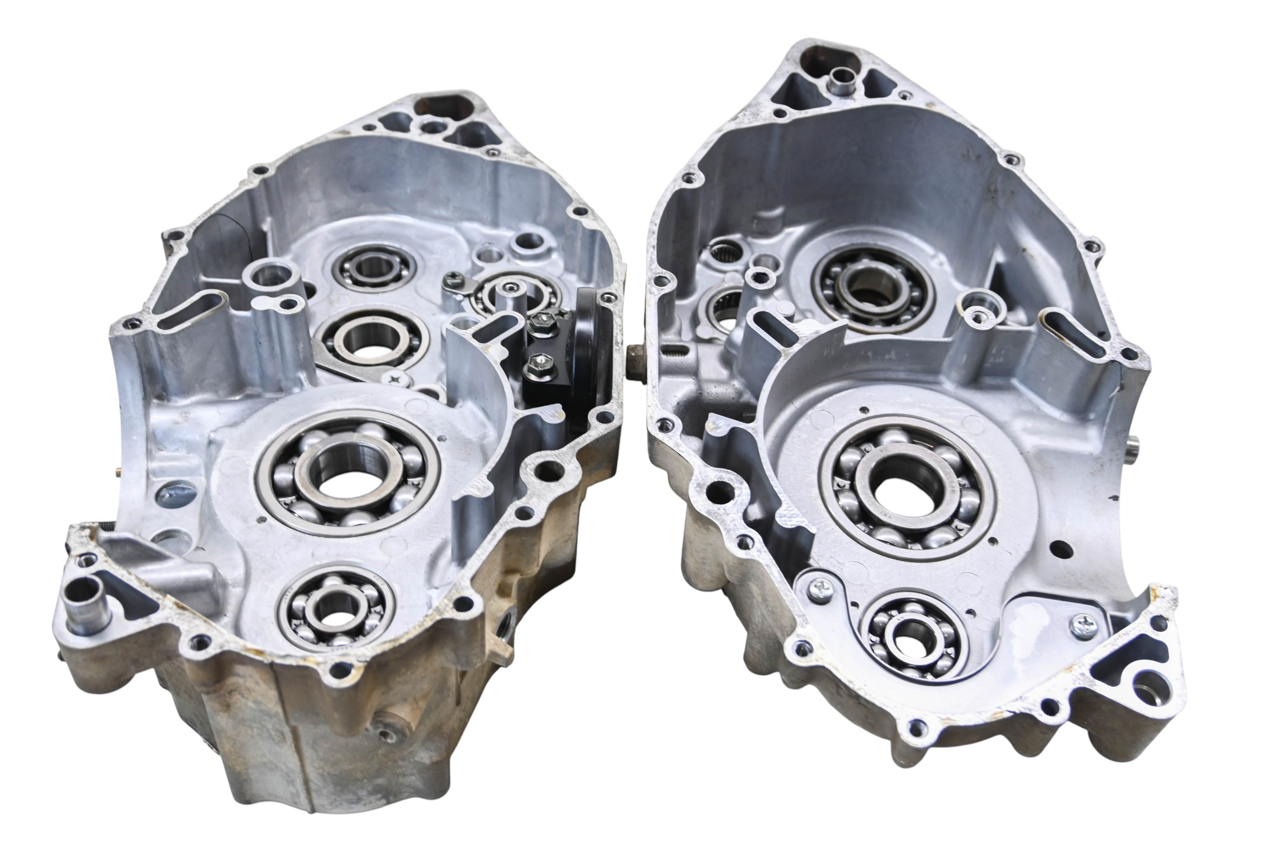 03 Suzuki LTZ400 Crankcase Center Crank Case KFX400