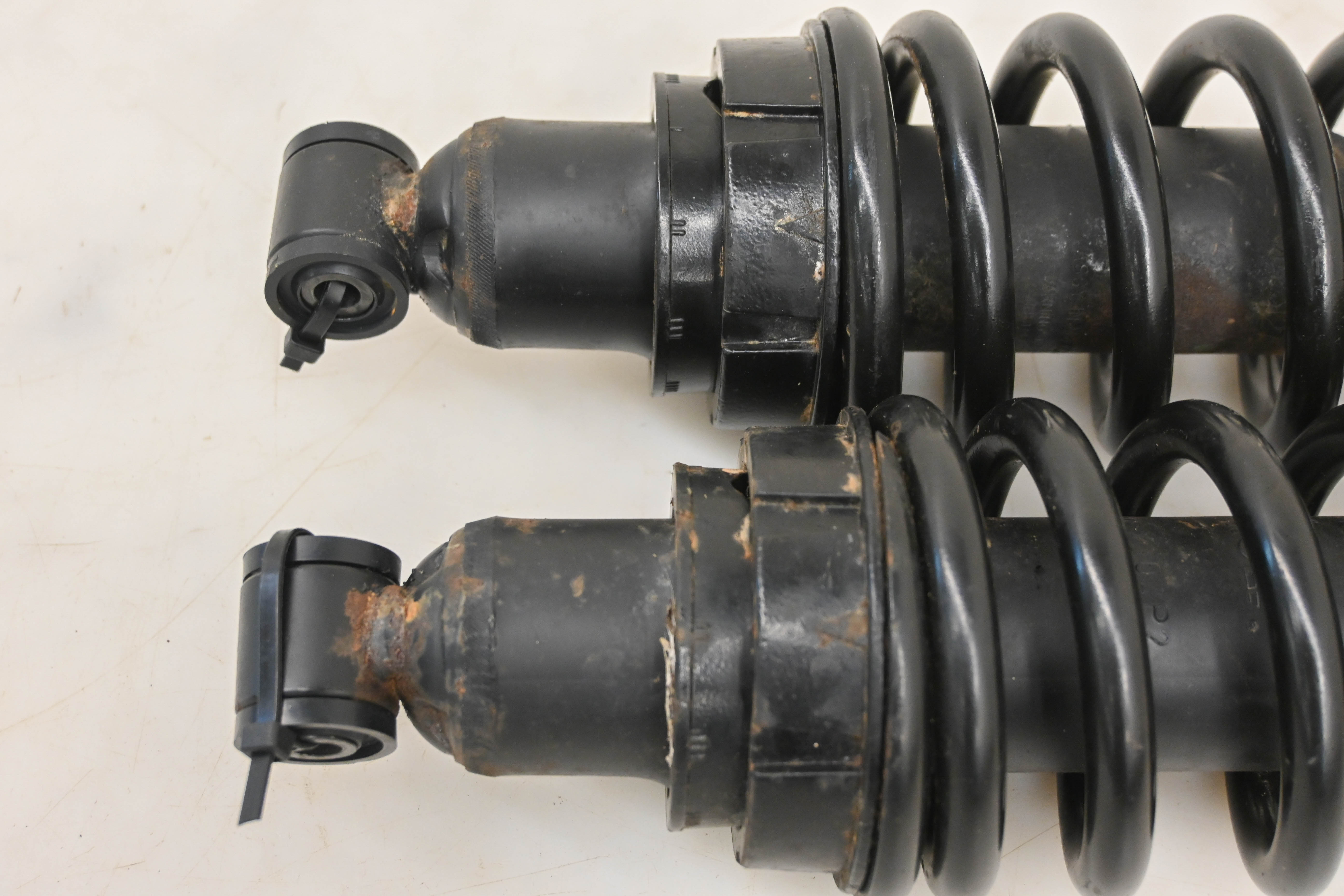 21 Kubota RTV-XG850 Front Shocks Sidekick 850