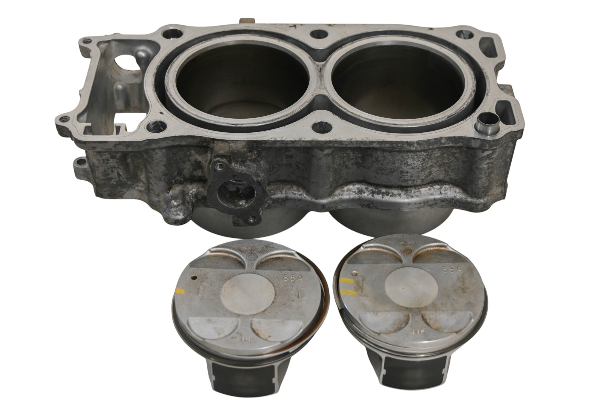 21 Kubota RTV-XG850 Cylinder & Pistons Sidekick 850