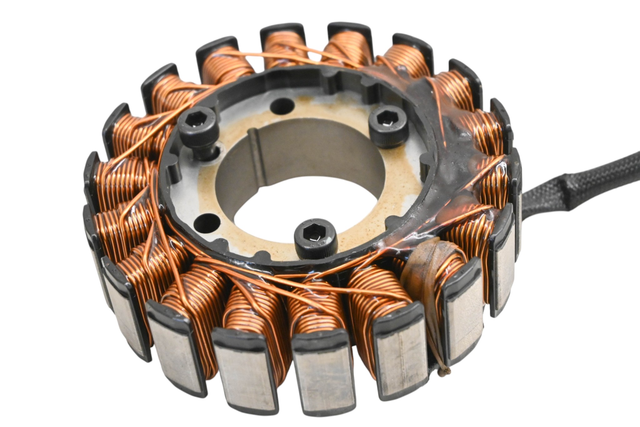 16 Yamaha Wolverine 700 Stator YXE700W