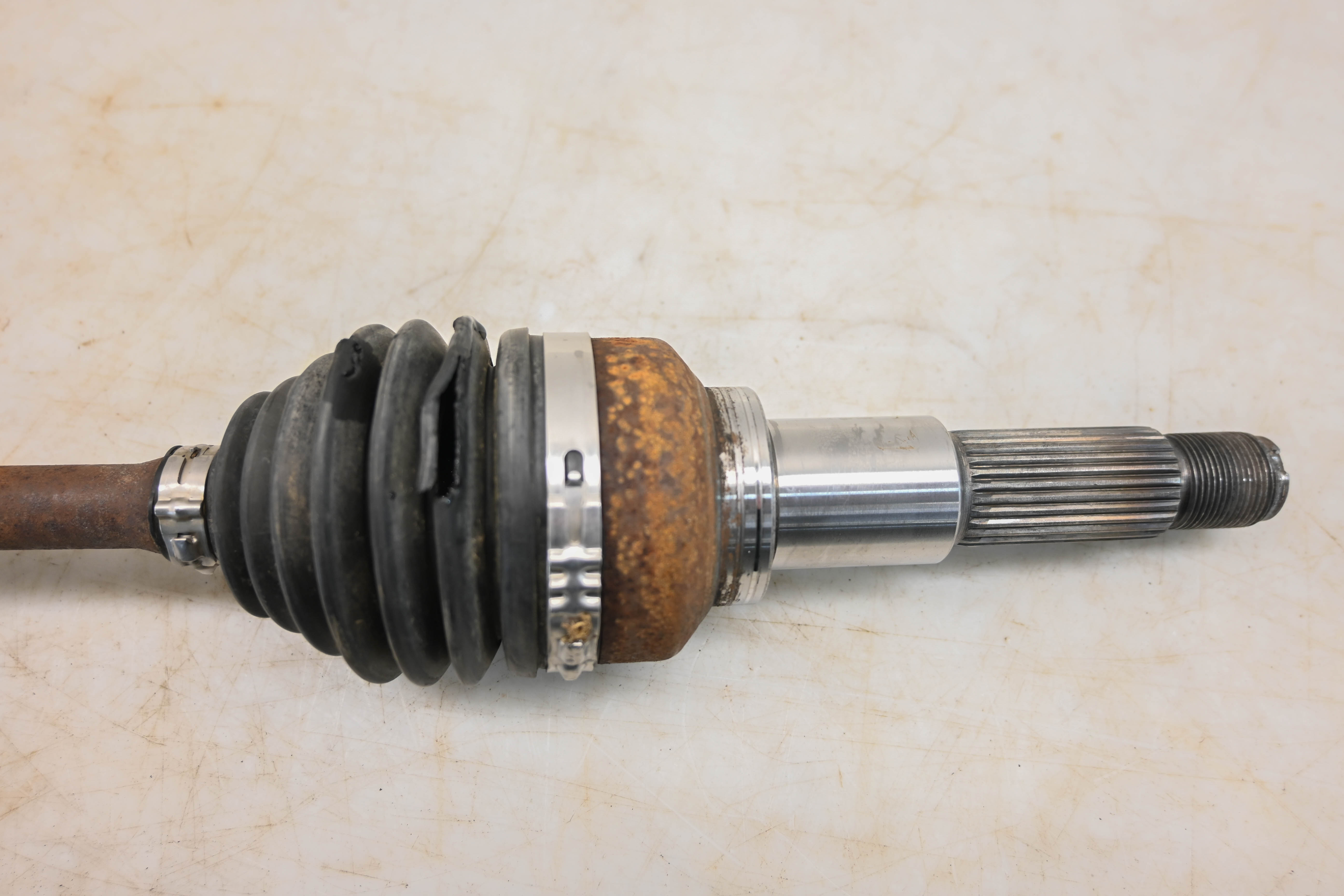16 Yamaha Wolverine 700 Front Cv Axle Left Or Right YXE700W