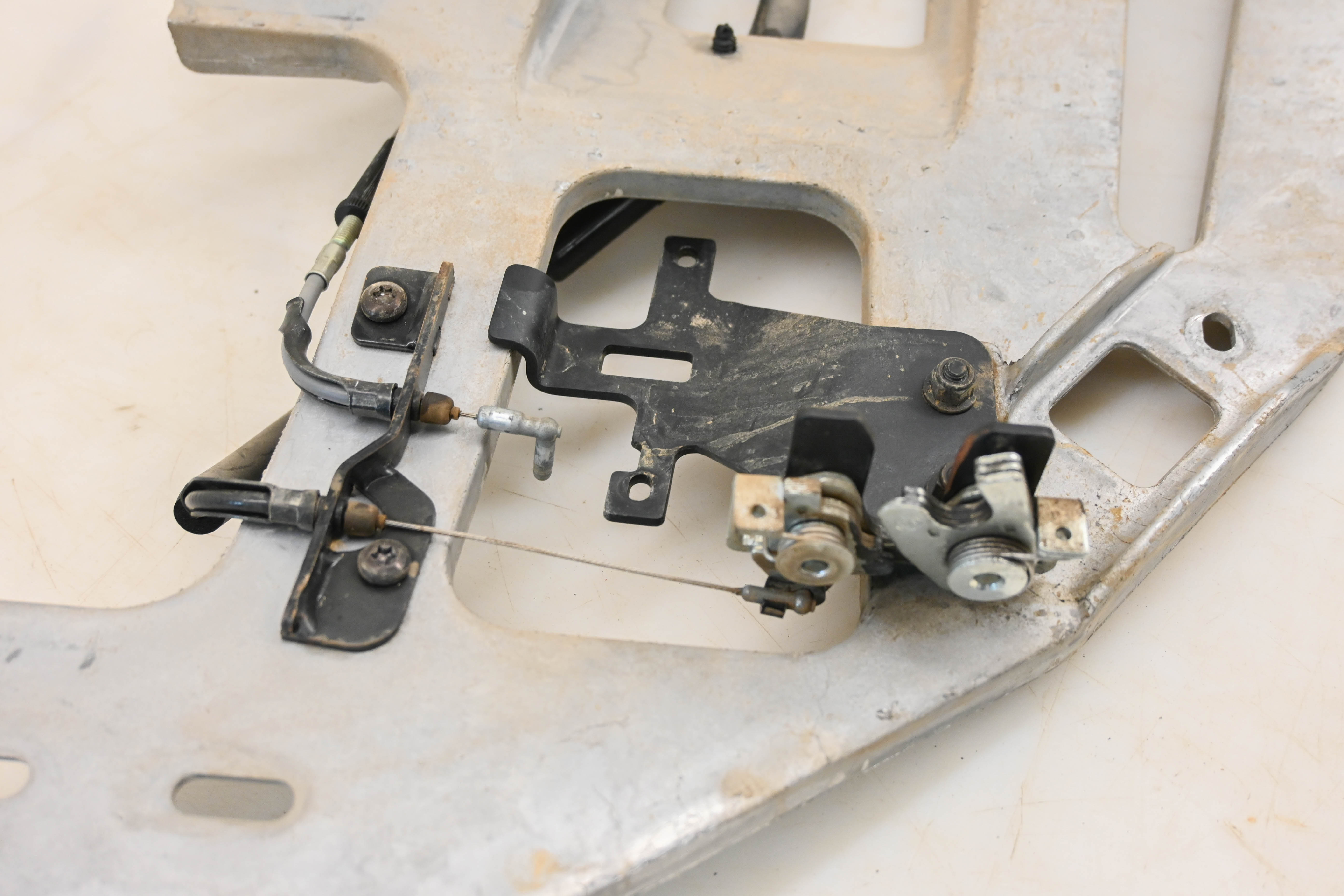 23 Polaris General XP4 1000 Ultimate Front Left Door Frame