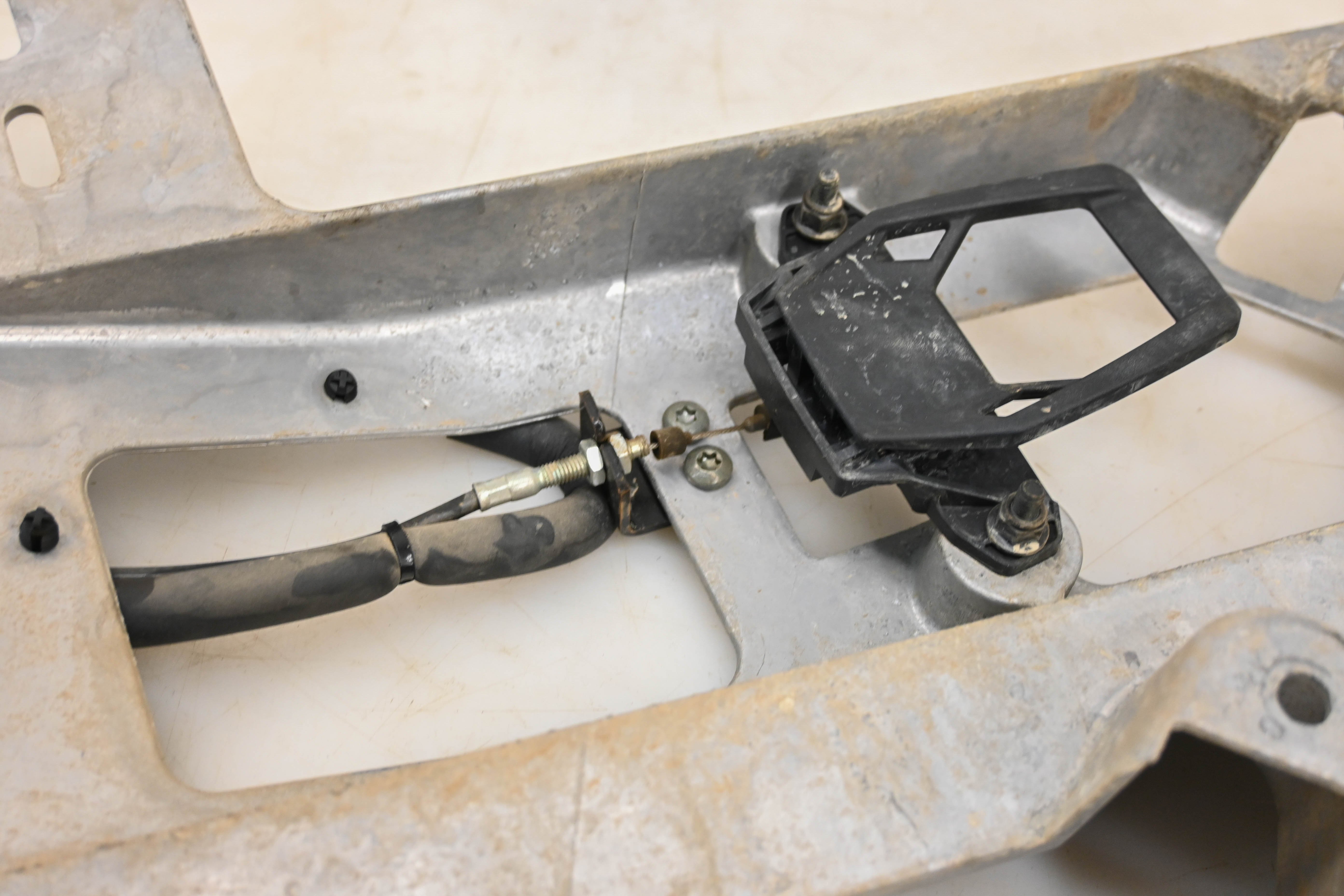 23 Polaris General XP4 1000 Ultimate Front Left Door Frame