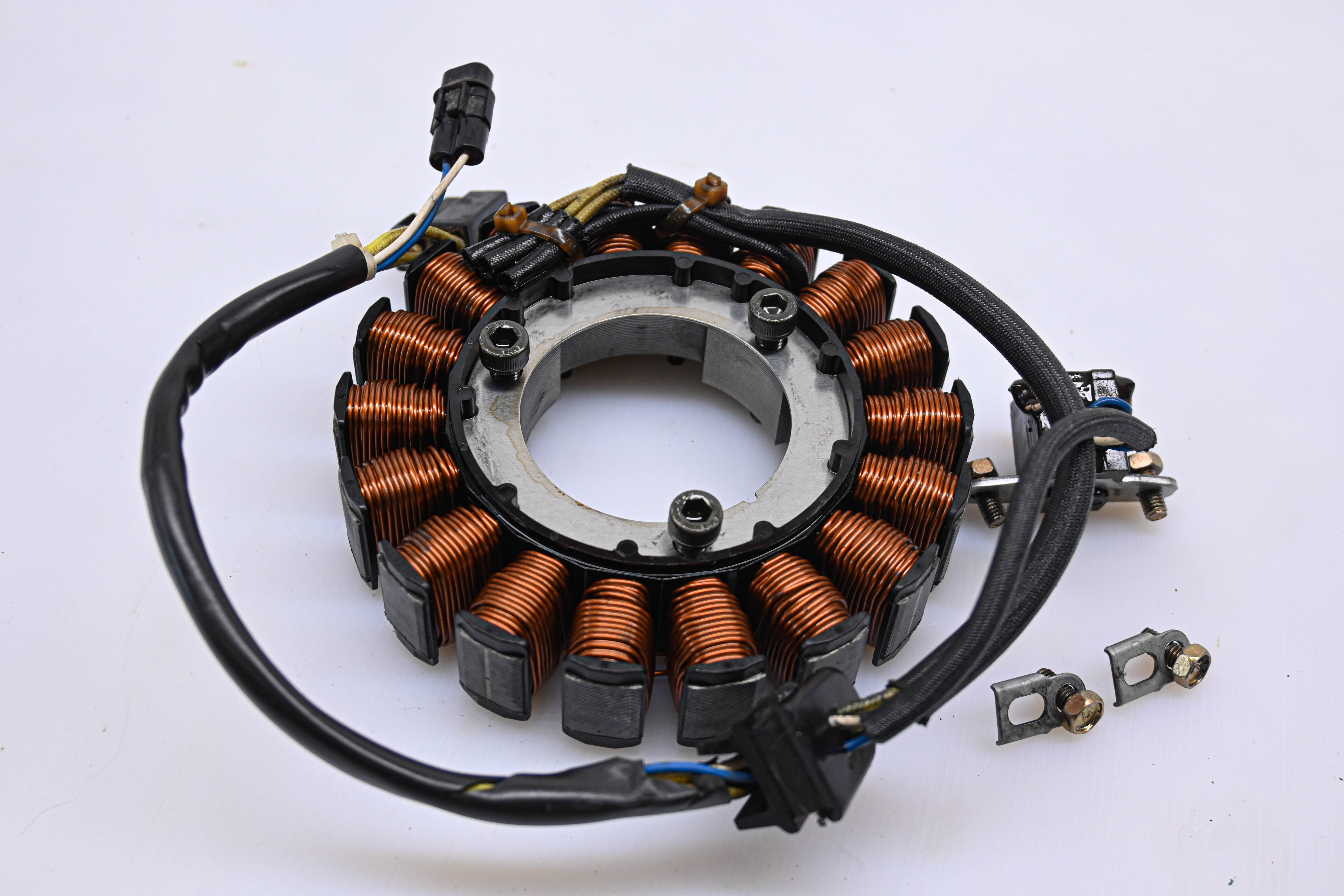 06 Suzuki King Quad 700 4x4 Stator LTA700X