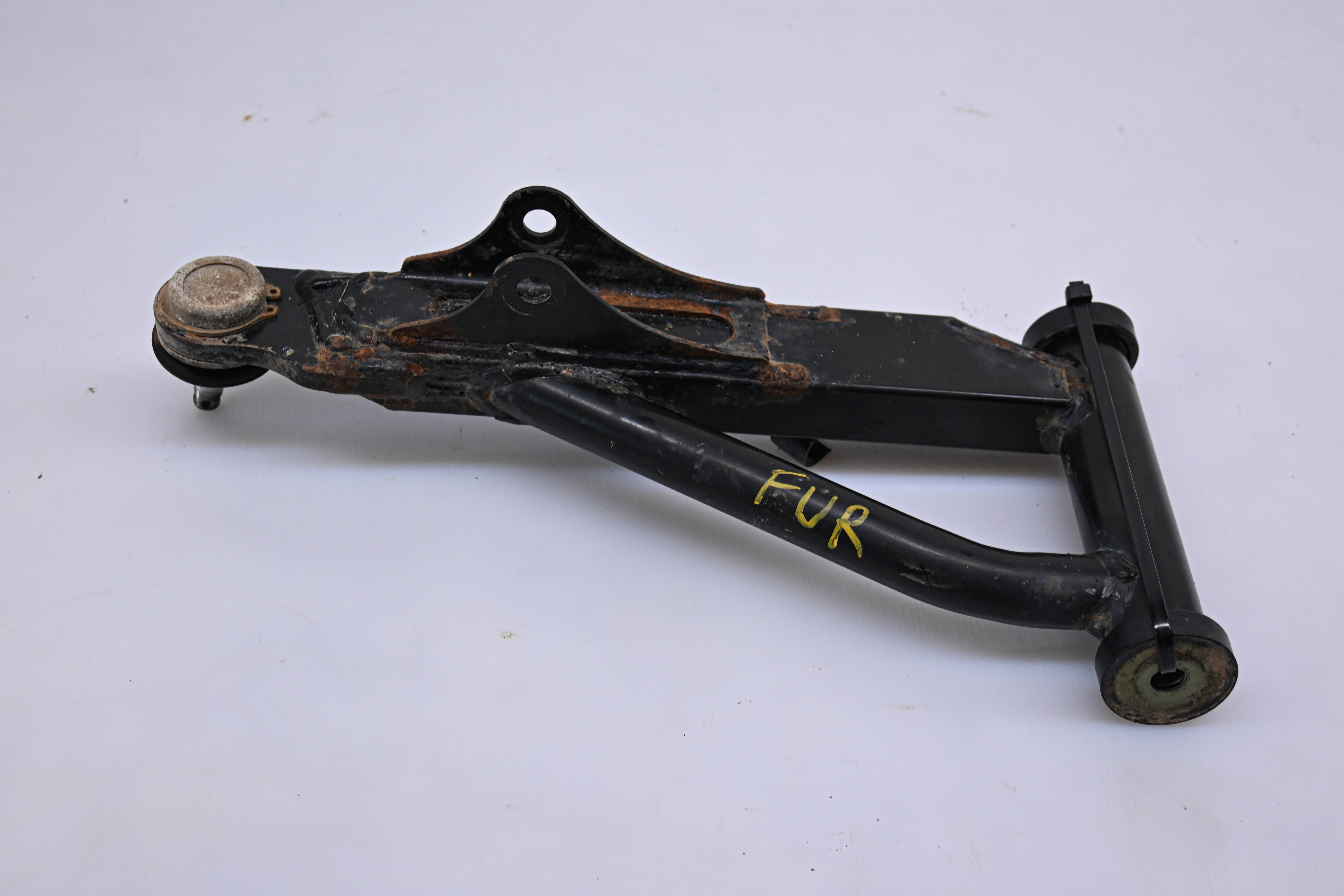 06 Suzuki King Quad 700 4x4 Front Upper Right A-Arm LTA700X