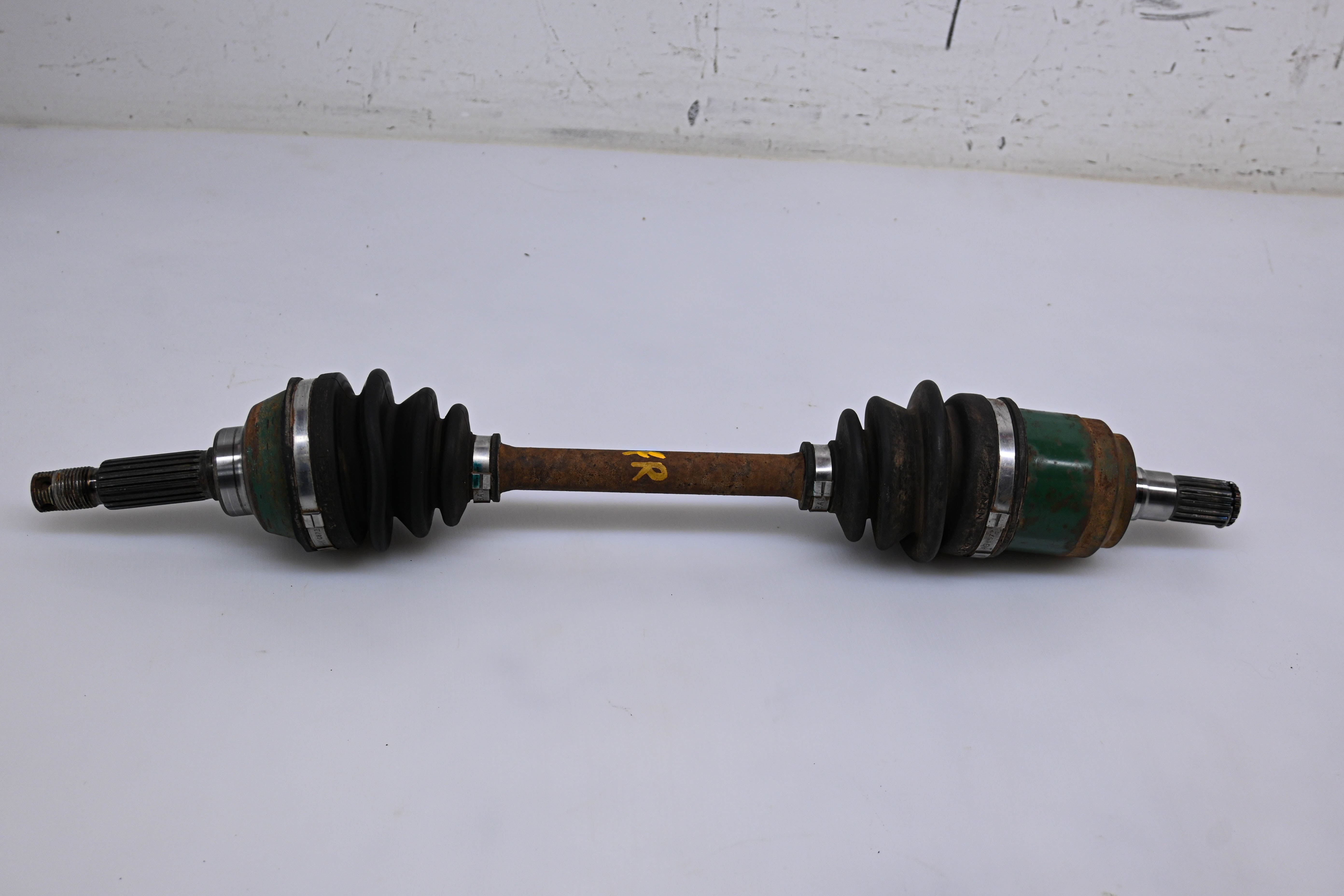 06 Suzuki King Quad 700 4x4 Front Left Or Right Cv Axle LTA700X