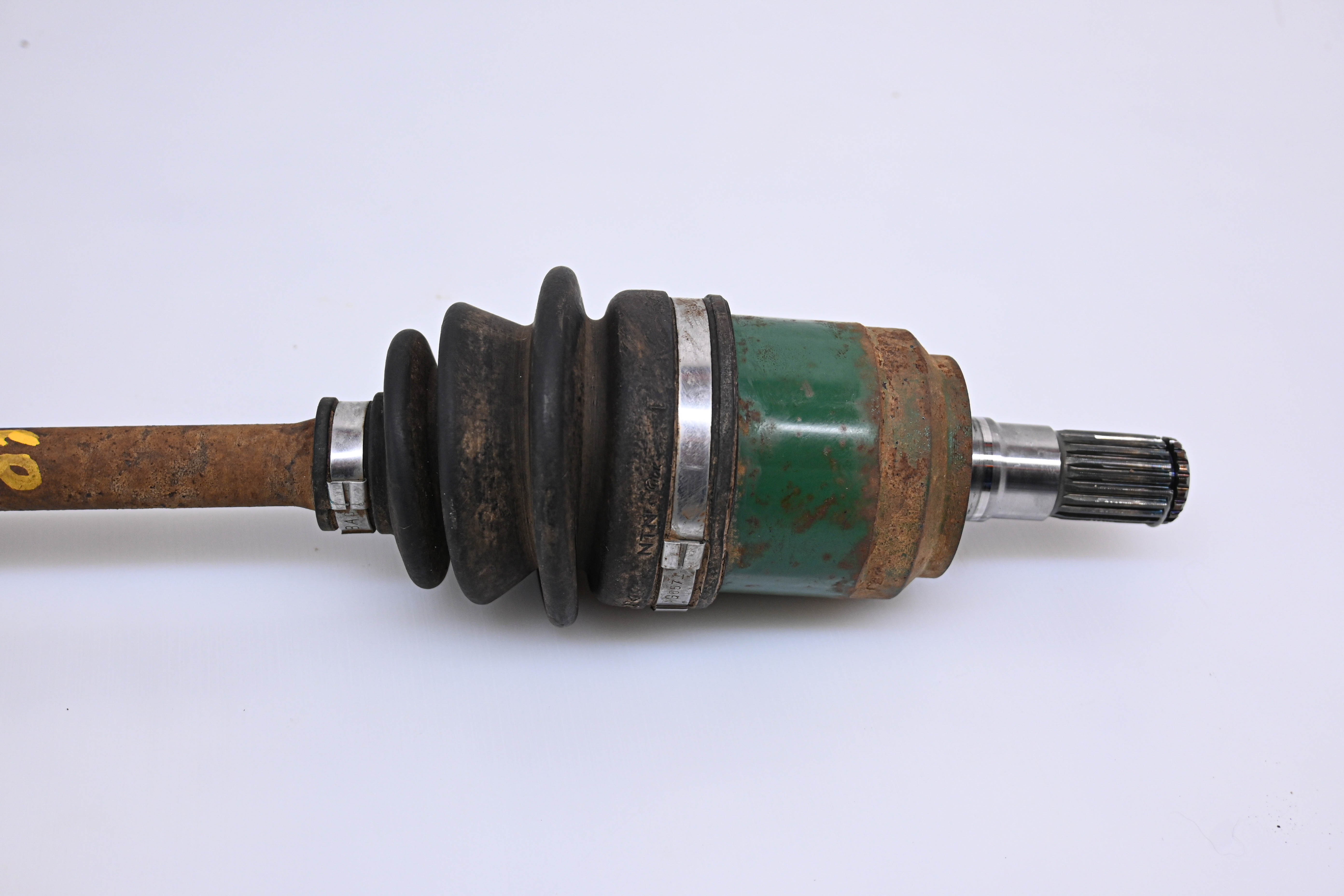 06 Suzuki King Quad 700 4x4 Front Left Or Right Cv Axle LTA700X