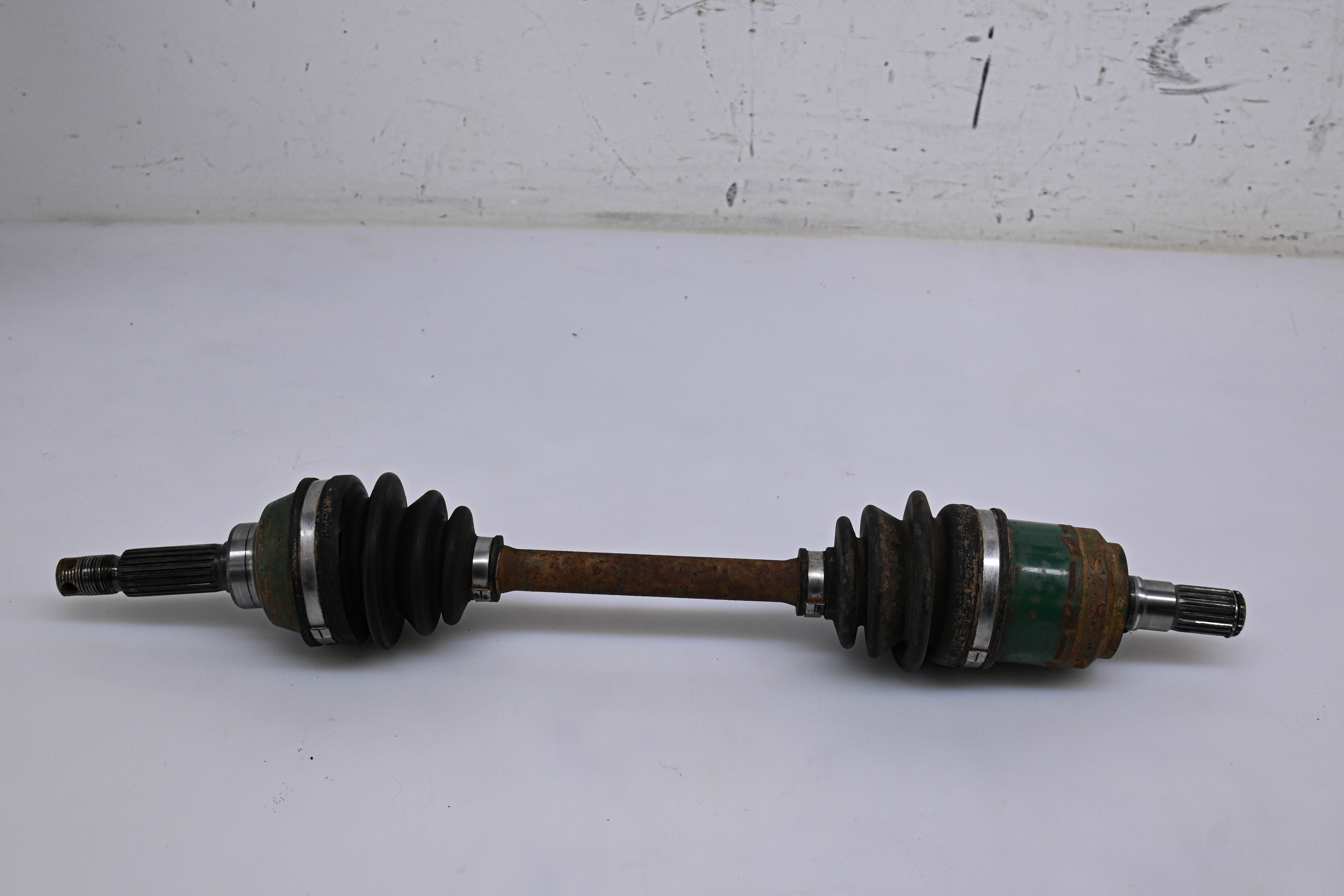 06 Suzuki King Quad 700 4x4 Front Left Or Right Cv Axle LTA700X