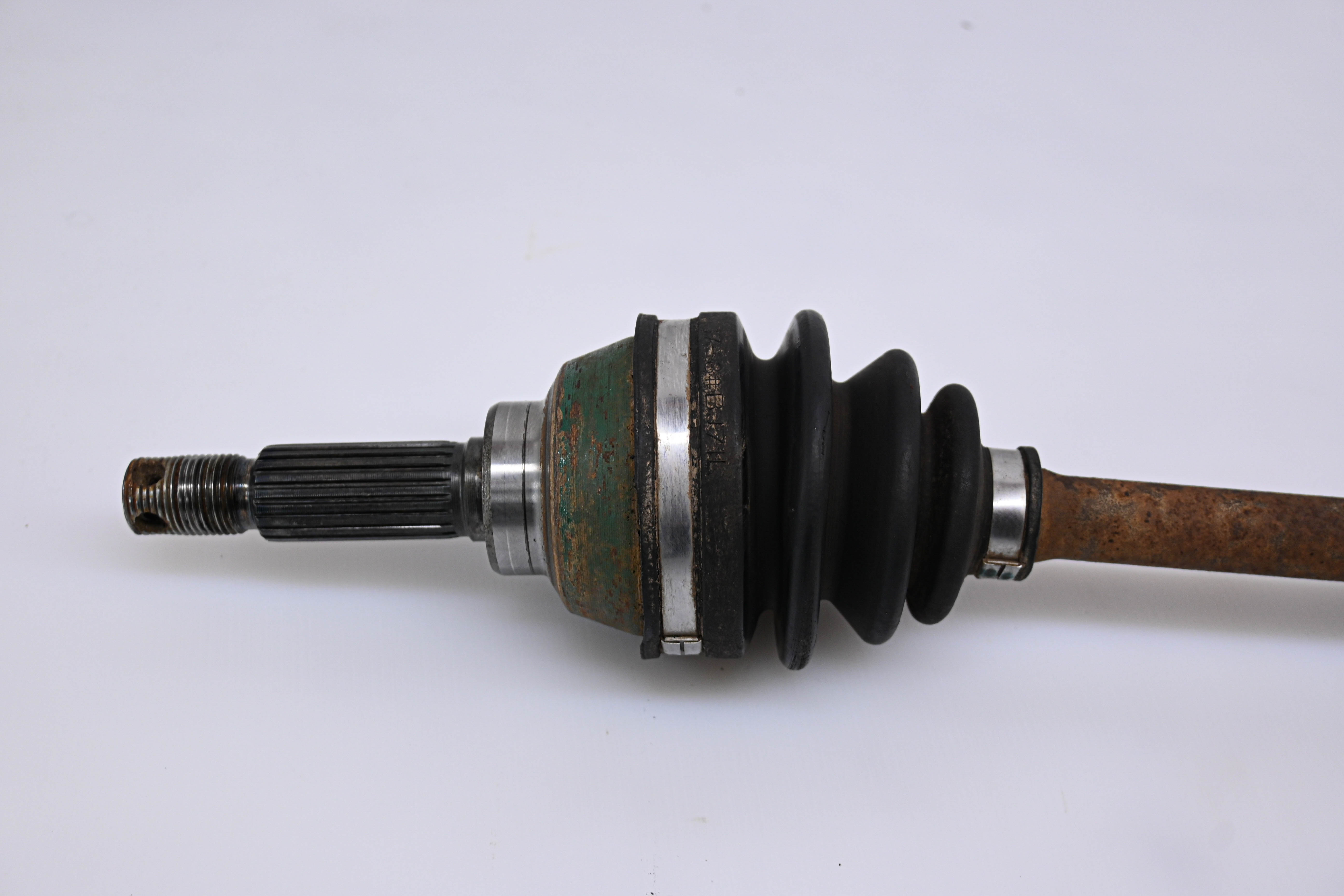 06 Suzuki King Quad 700 4x4 Front Left Or Right Cv Axle LTA700X