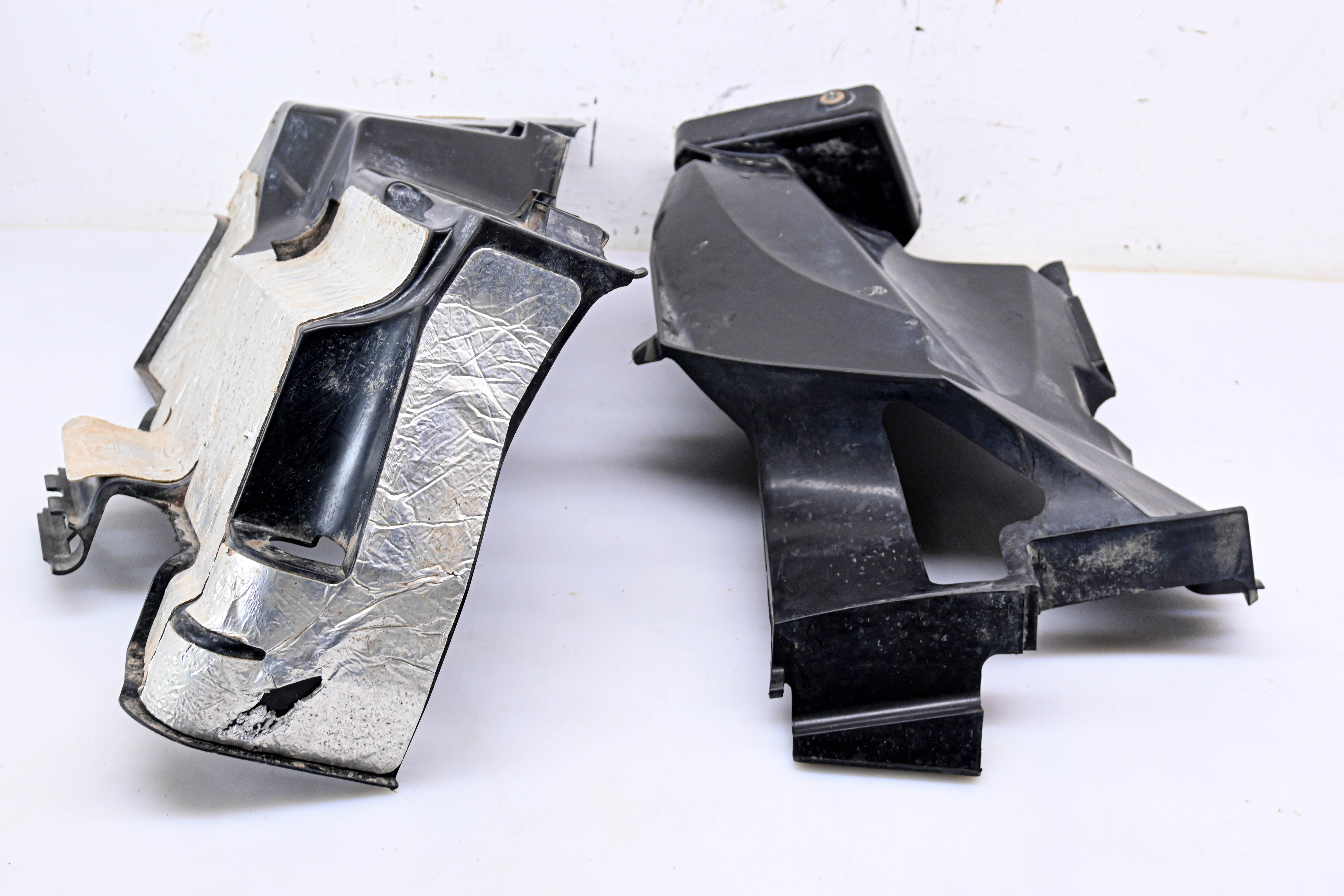06 Suzuki King Quad 700 4x4 Fuel Tank Lower & Outer Covers LTA700X